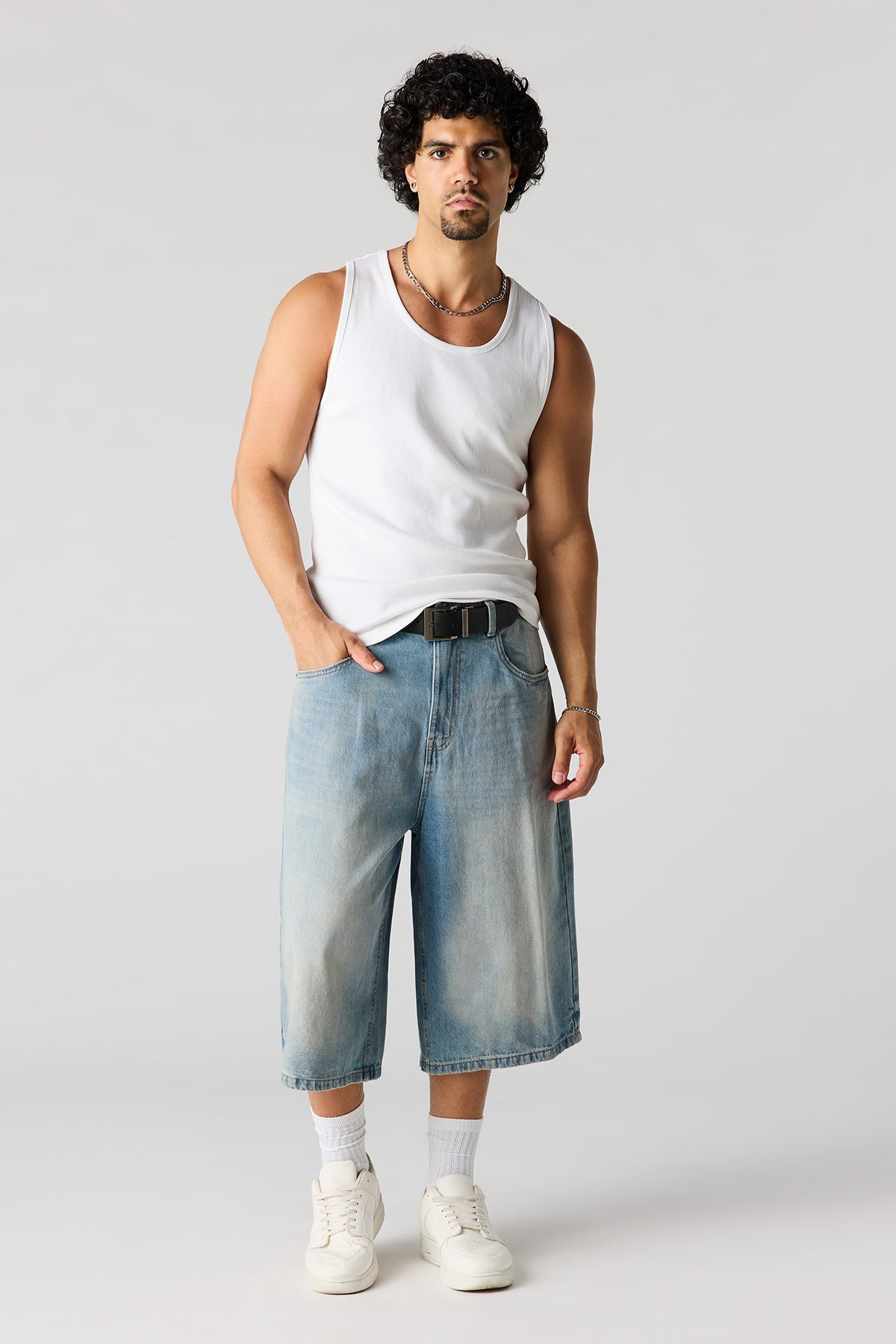 Vue alternative 3. Gilet de corps côtelé