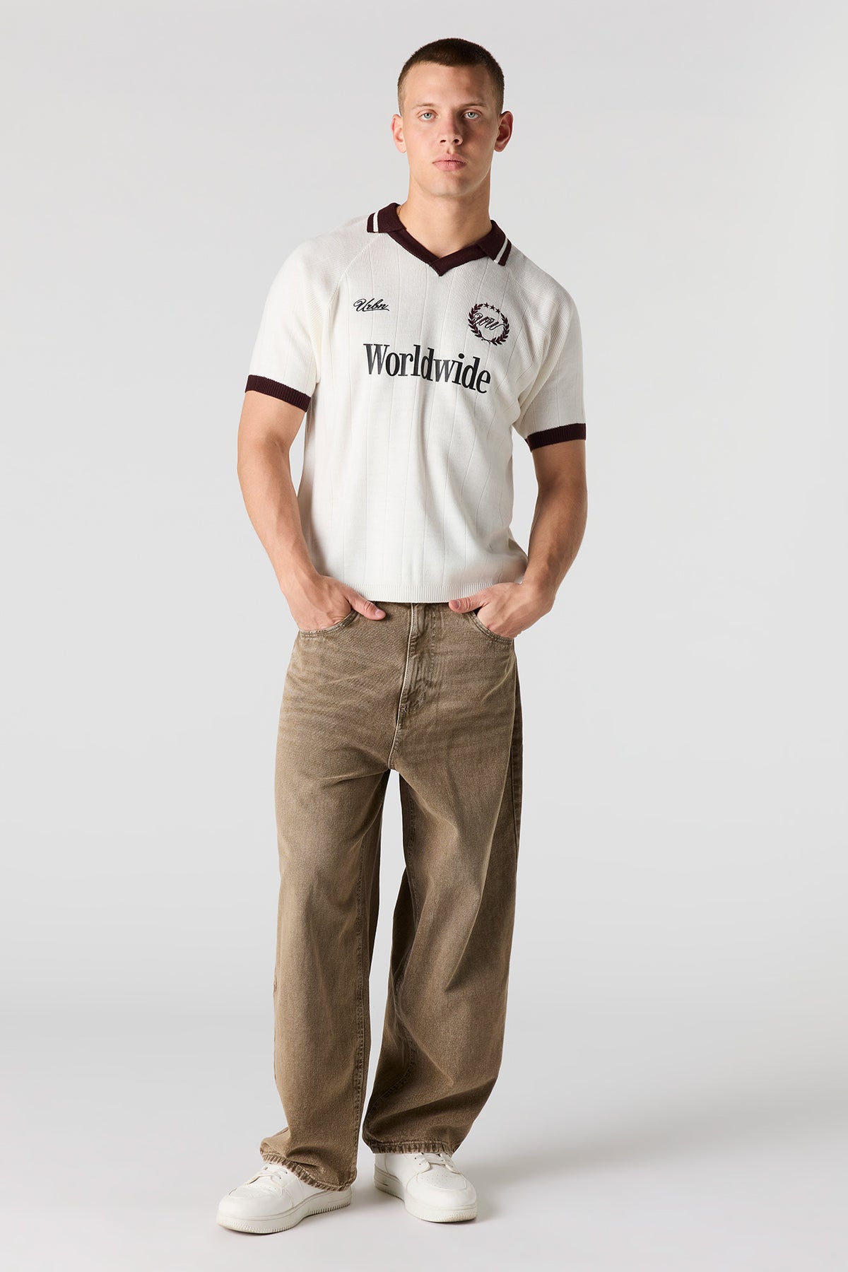 Alt View 3. Embroidered Knit Collared Top - Off White
