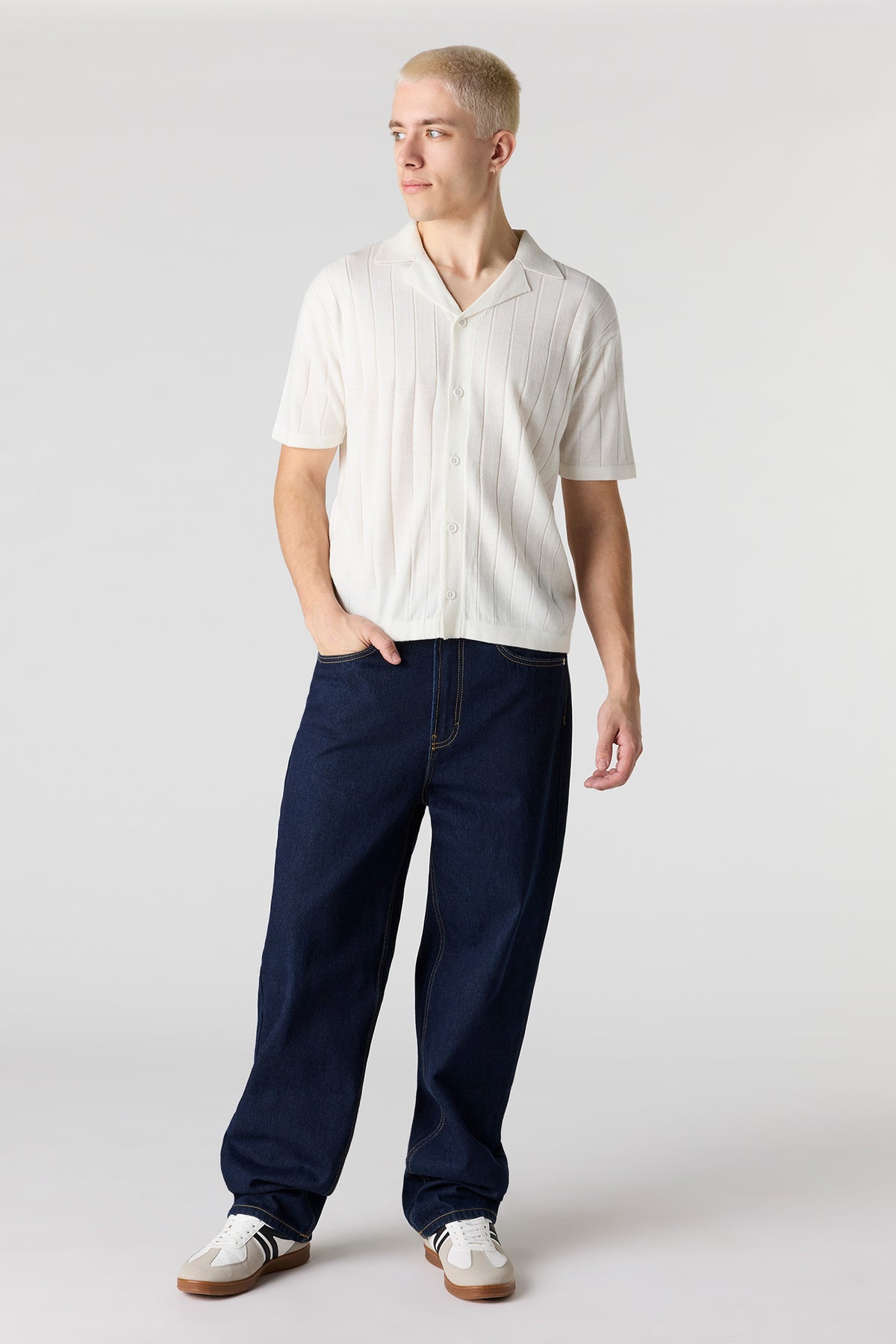 Alt View 3. Ribbed Knit Button-Up Top - Off White