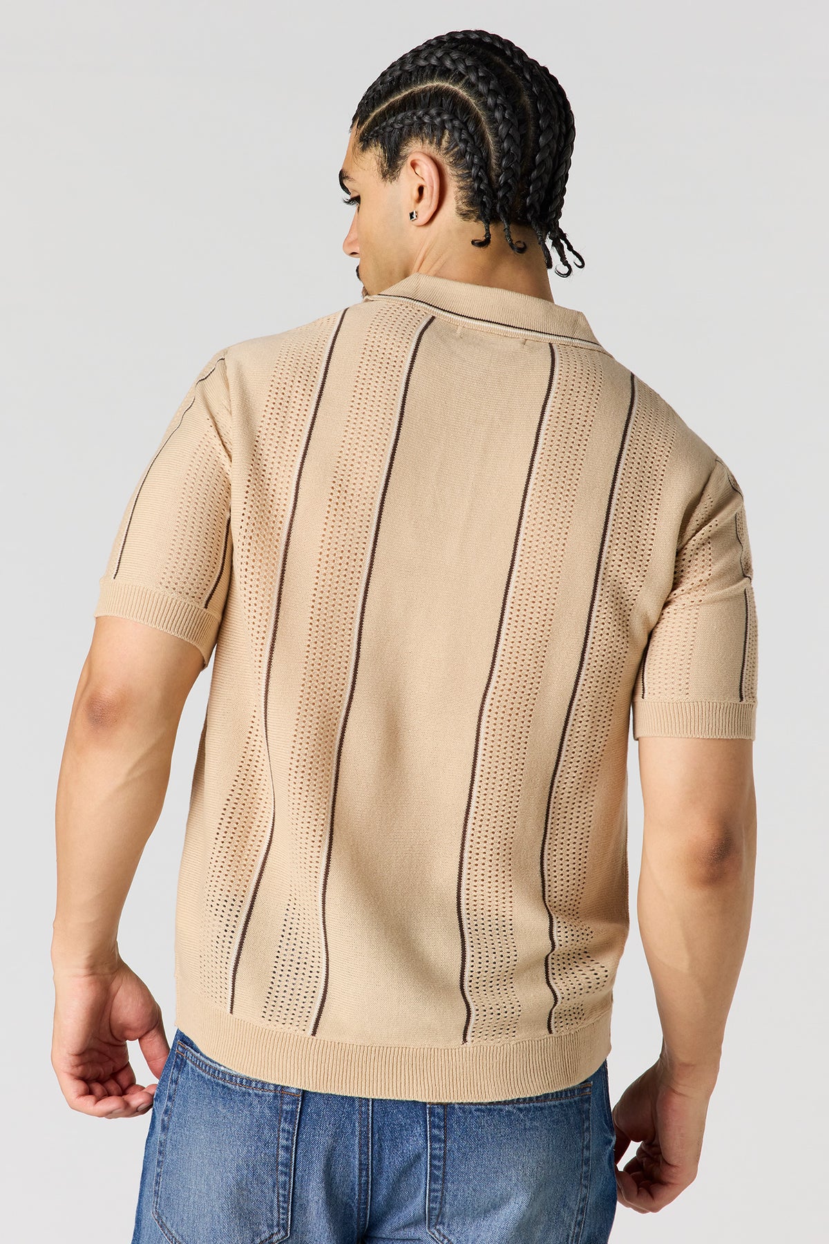 Vue alternative 2. Polo en tricot texturé rayé