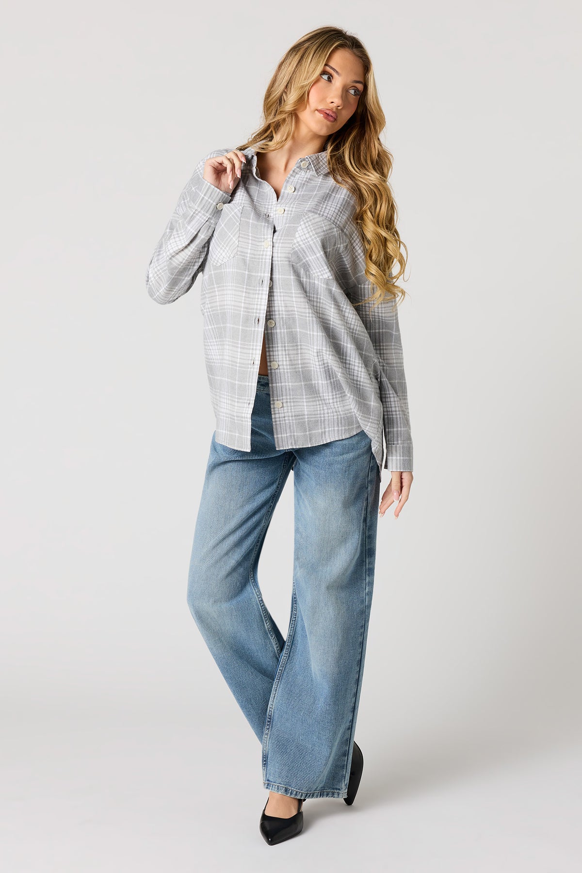Alt View 3. Plaid Flannel Button-Up Top - Heather Grey