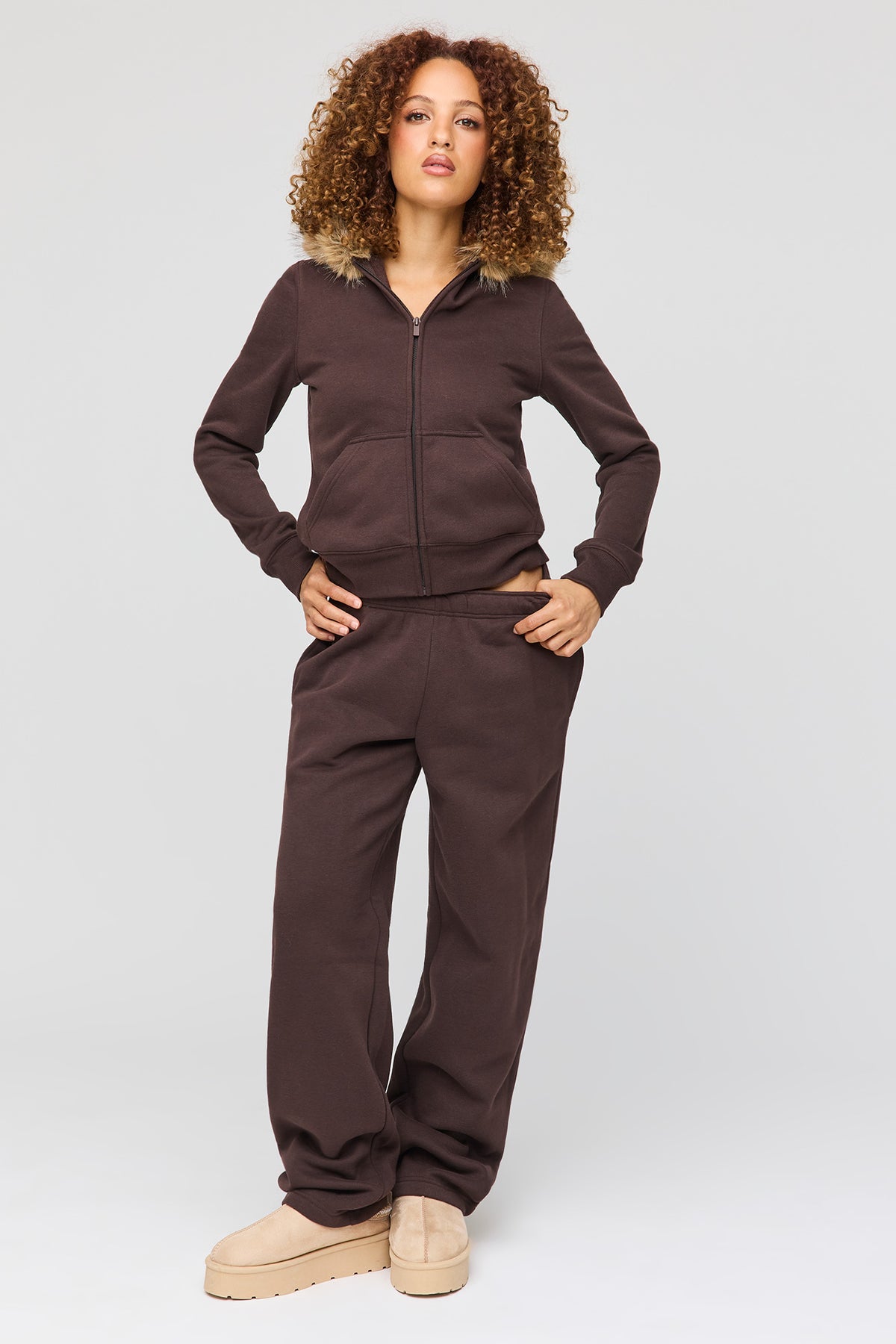 Premium Fleece Grande Straight Leg Sweatpant - Brown
