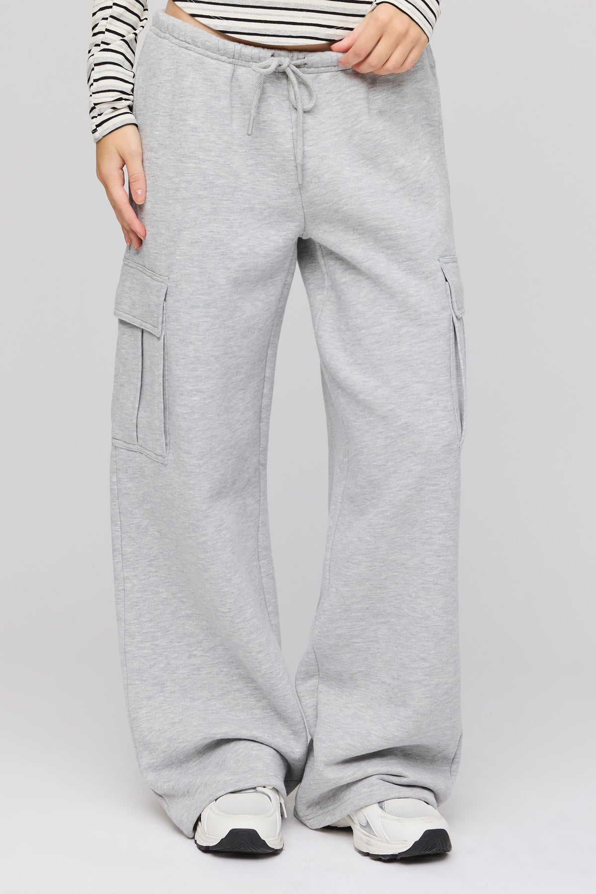 Vue alternative 2. Pantalon d'entraînement cargo en molleton de luxe