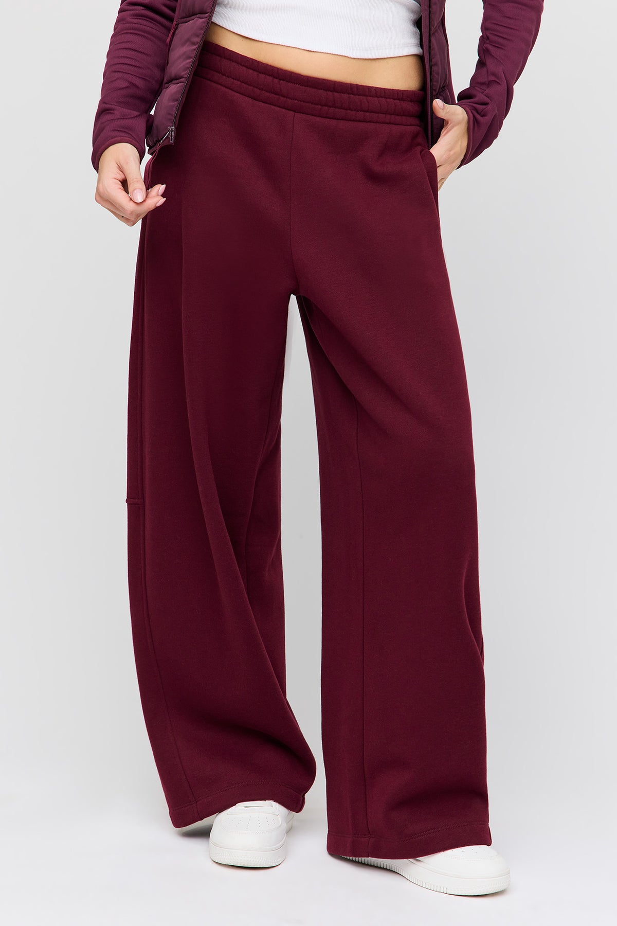 Vue alternative 2. Pantalon d'entraînement surdimensionné à jambe baril en molleton supérieur