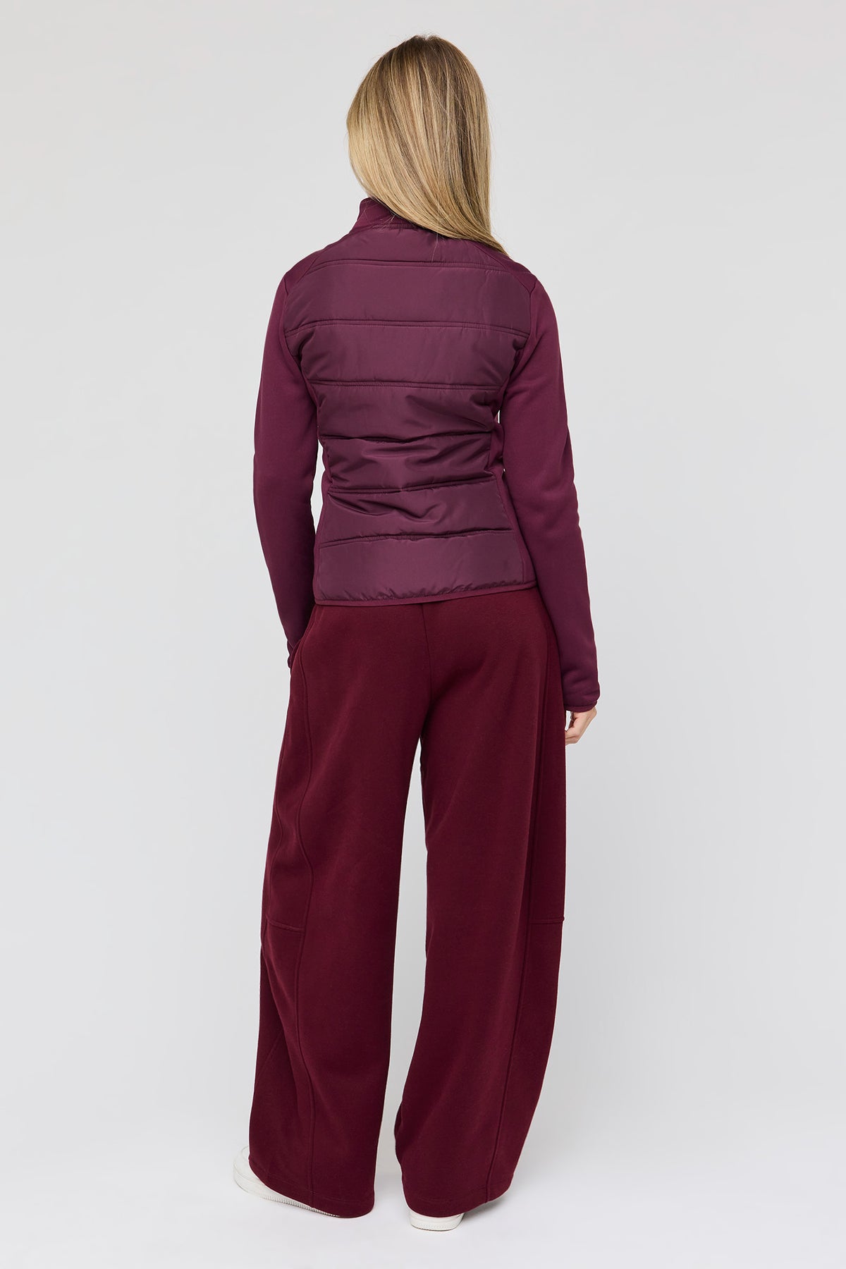 Vue alternative 3. Pantalon d'entraînement surdimensionné à jambe baril en molleton supérieur