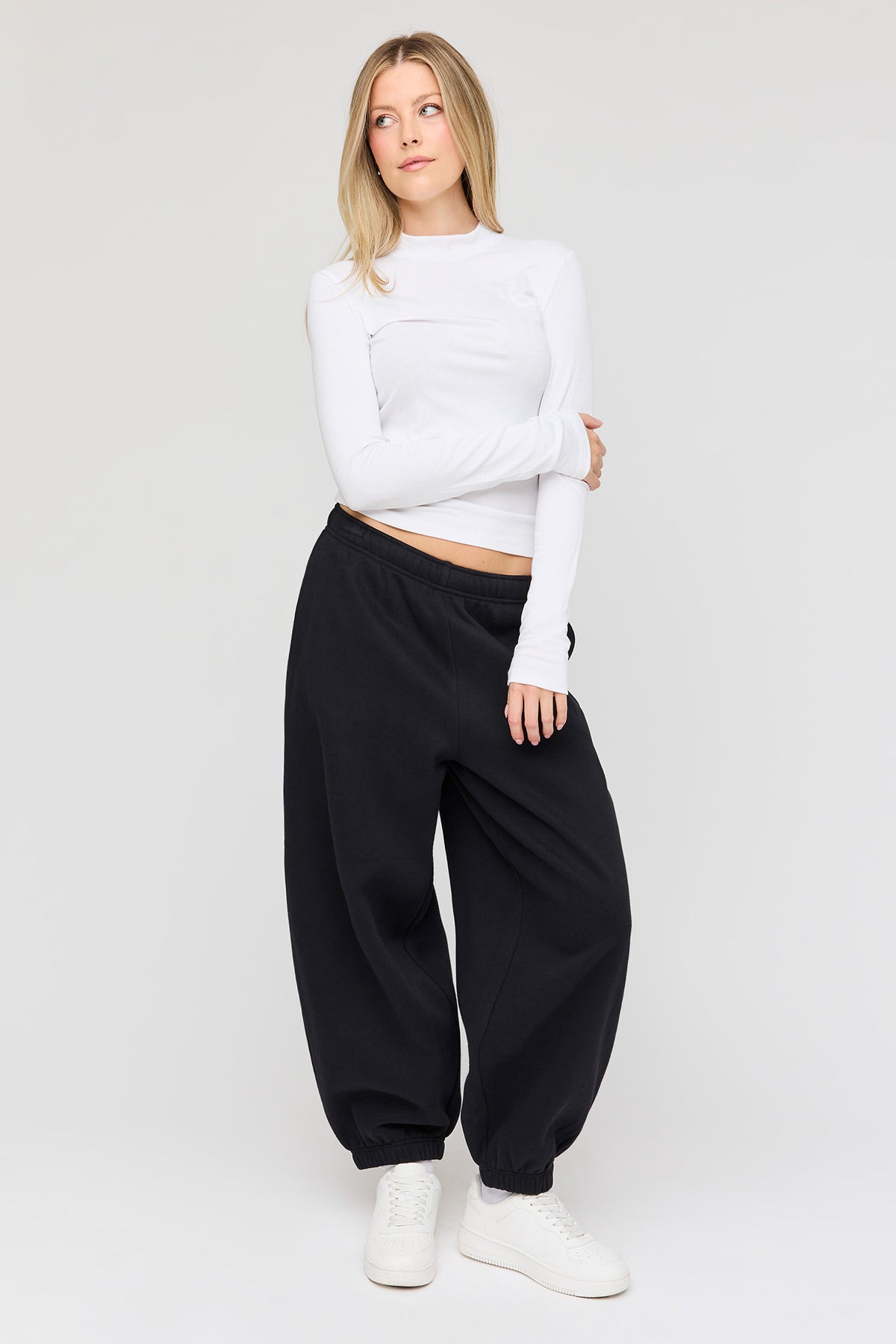 Premium Fleece Humongous Balloon Leg Sweatpant - Black