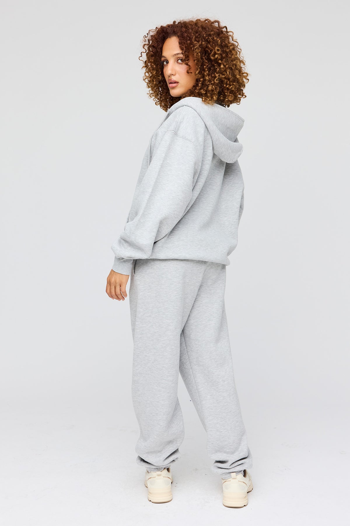 Vue alternative 3. Jogger en molleton de qualité Grand