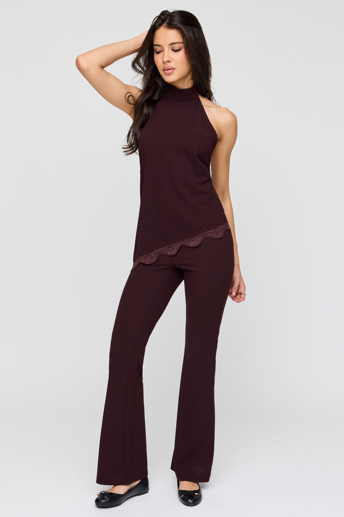 Pantalon habillé à jambe évasée et taille haute