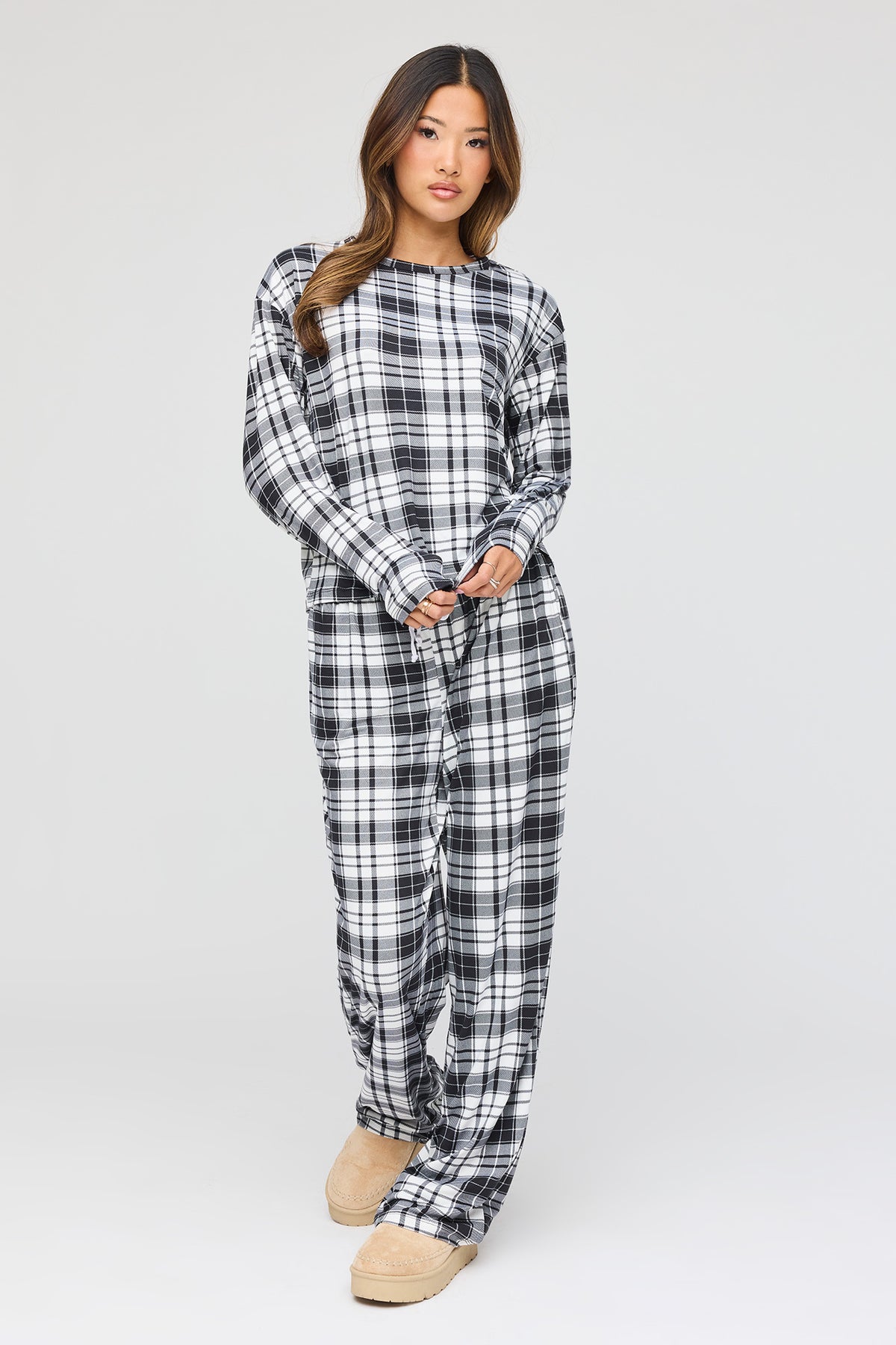 Long Sleeve Top & Pant Pajama Set - Black