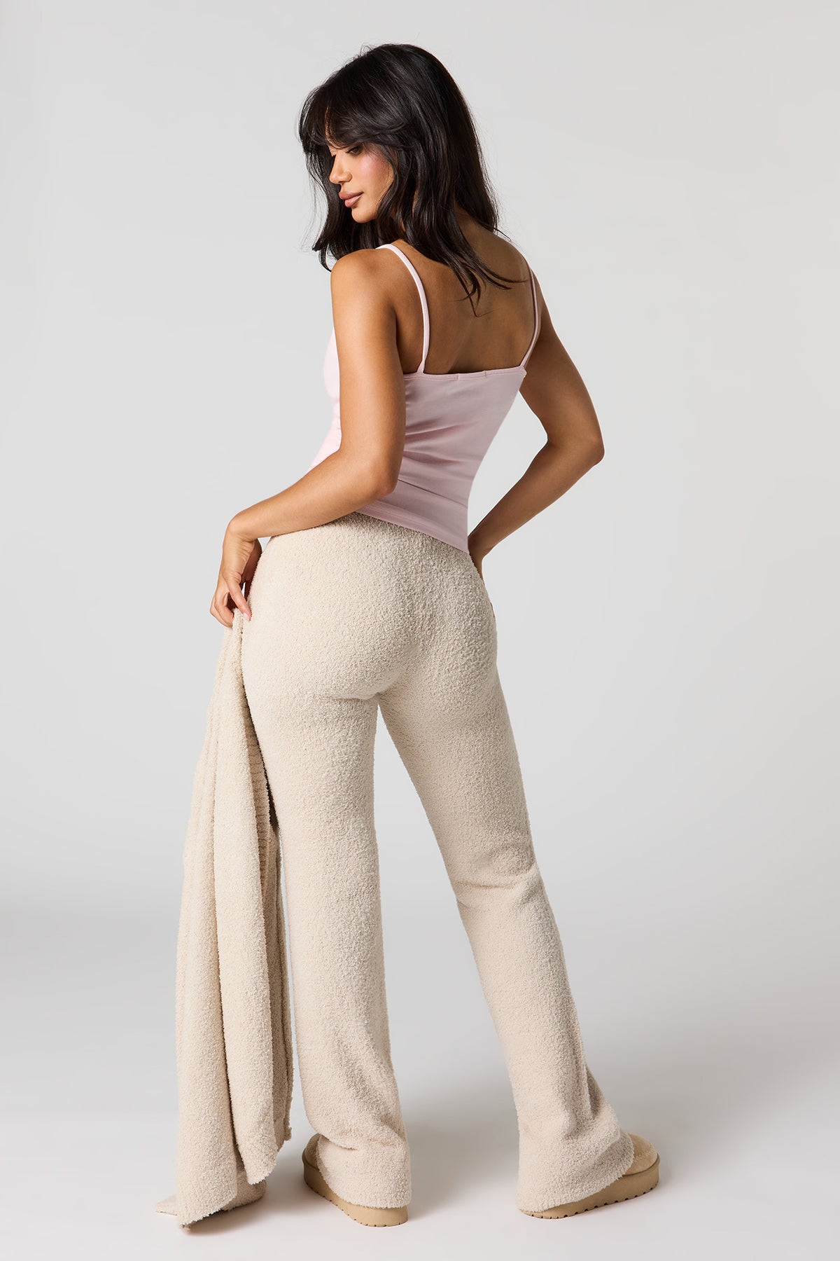 Vue alternative 3. Pantalon d'entraînement à jambe large en tricot