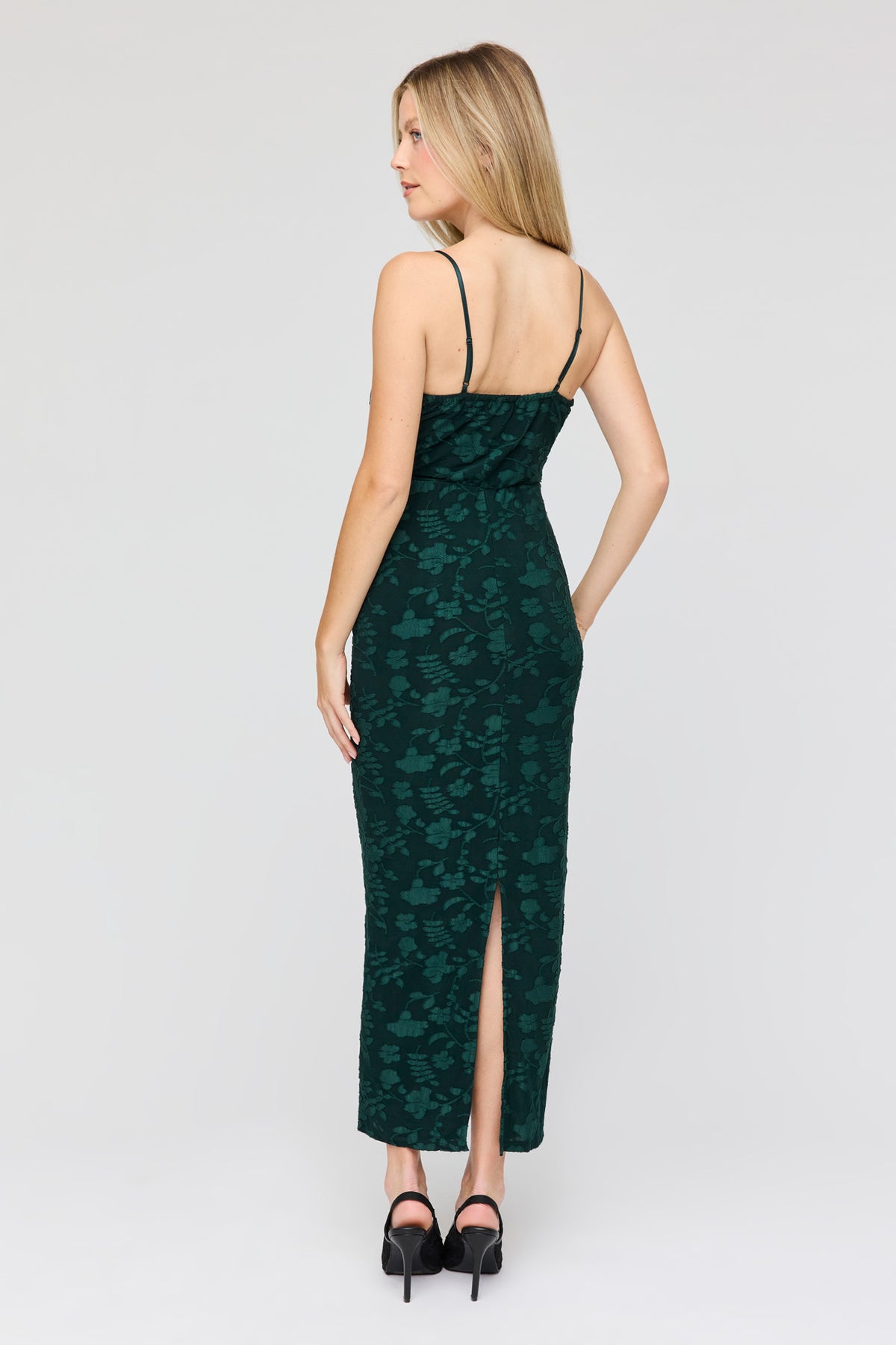 Vue alternative 3. Robe midi en filet avec liséré de dentelle