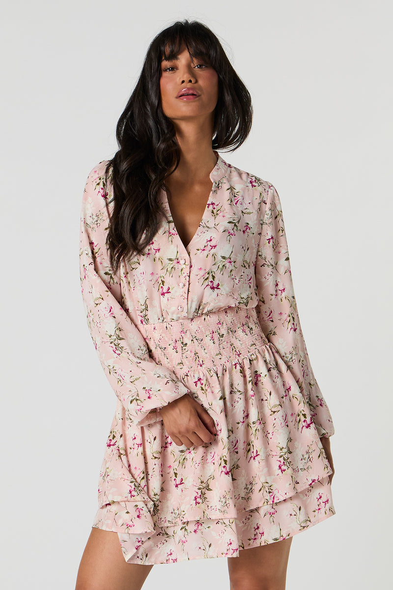 Minirobe à taille smockée et manches longues