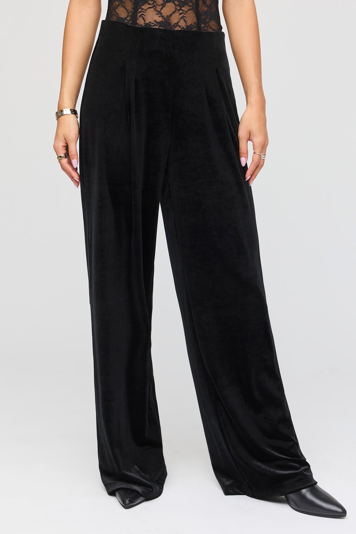 Vue alternative 2. Pantaln en velours à jambe large