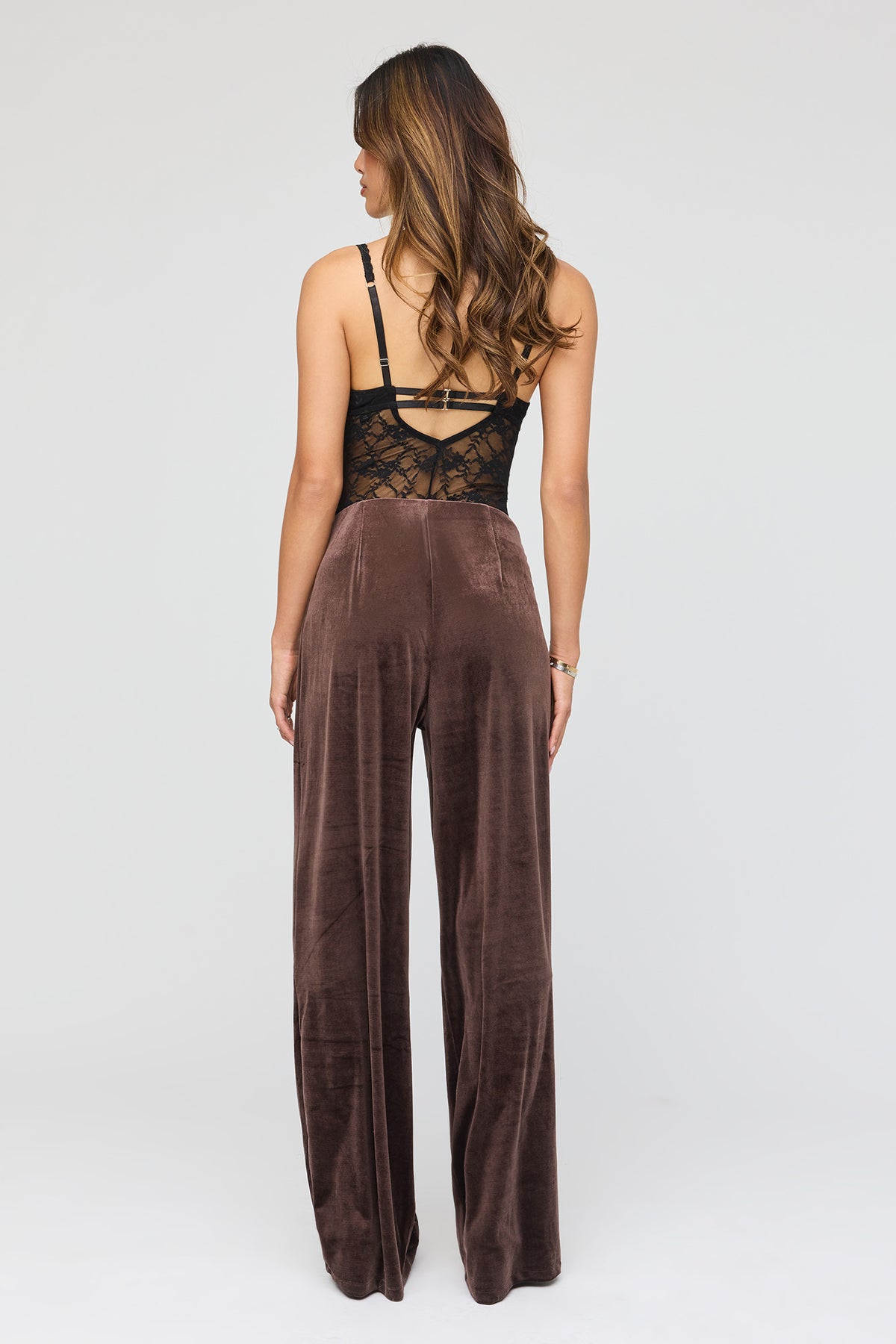 Vue alternative 3. Pantaln en velours à jambe large