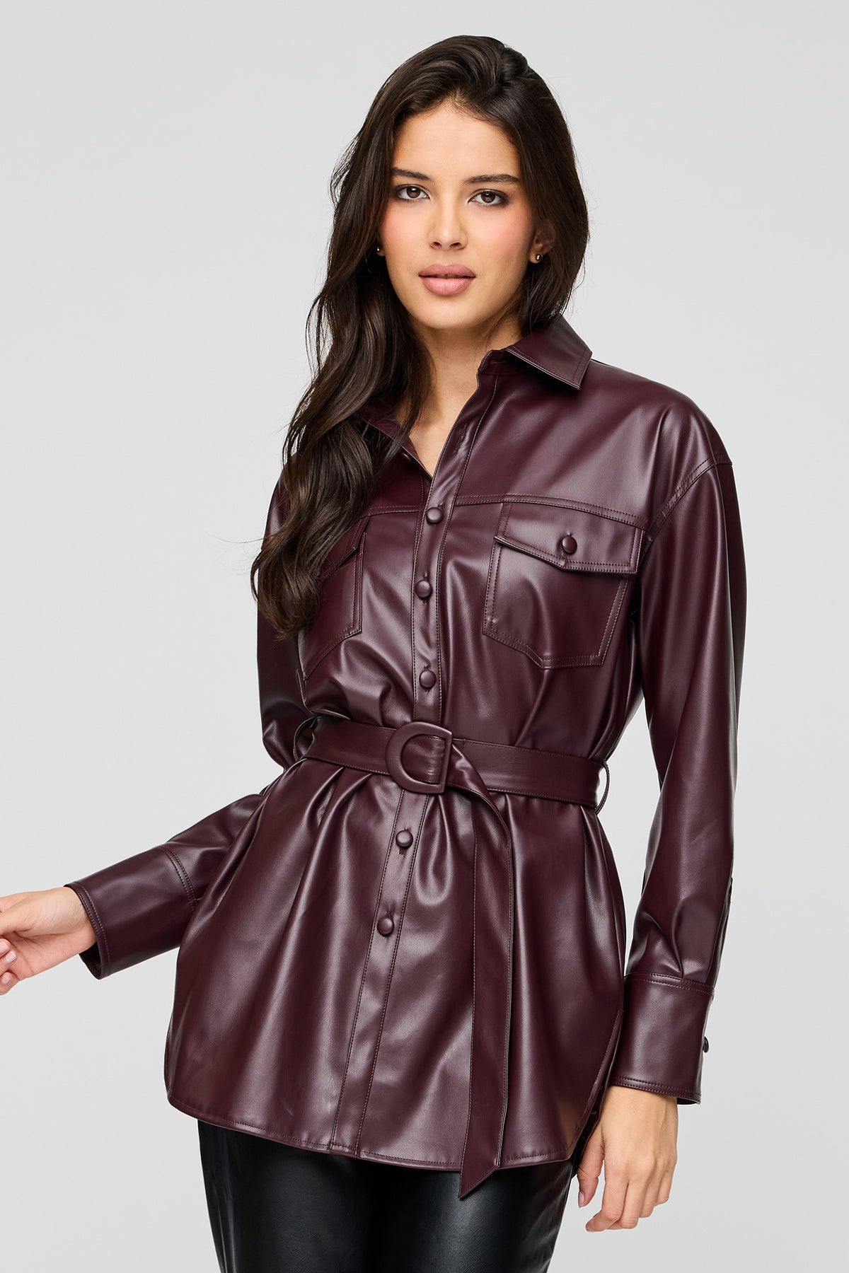 Blouson boutonné surdimensionné en similicuir