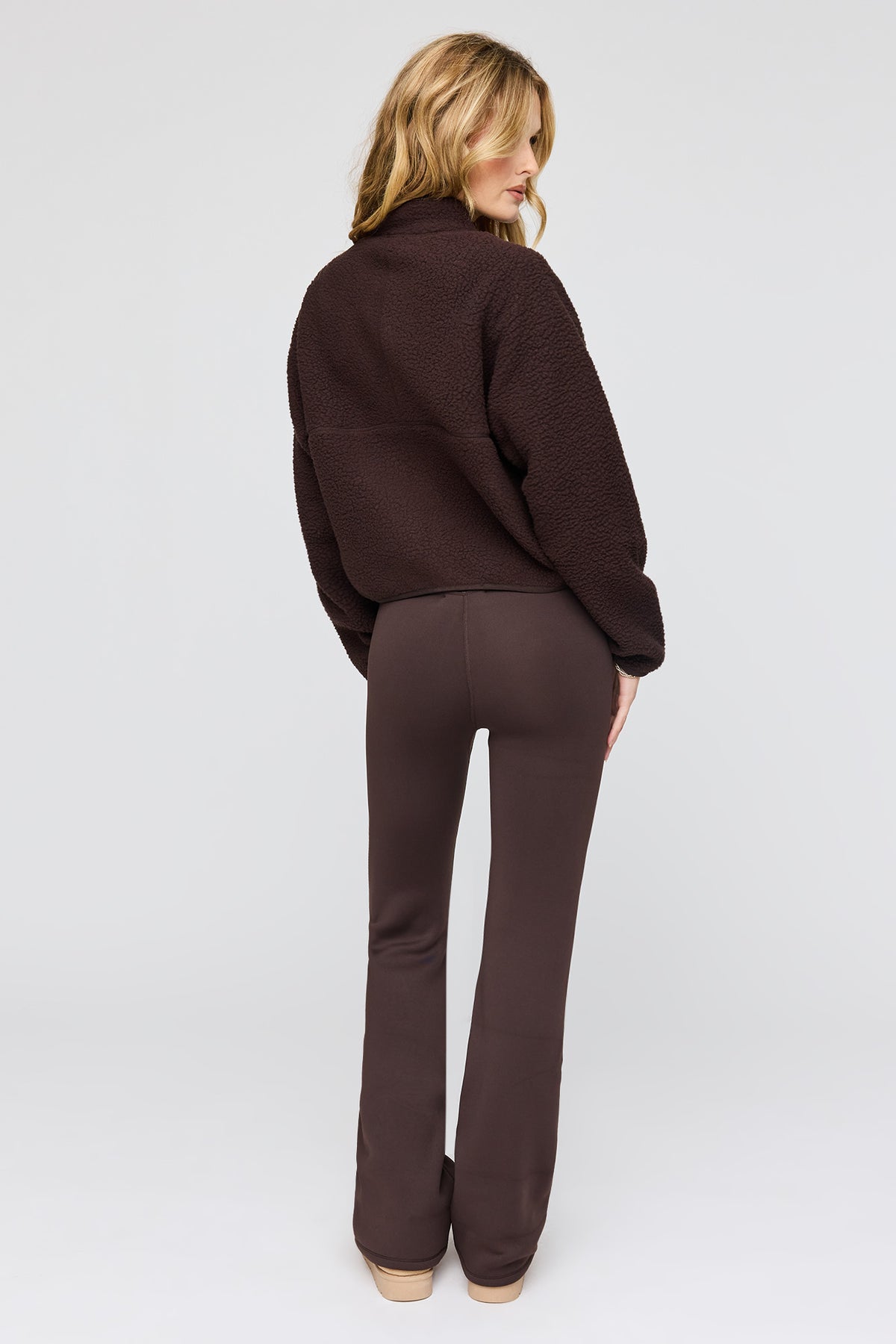 Vue alternative 3. Pantalon Active à jambe évasée doublé de molleton