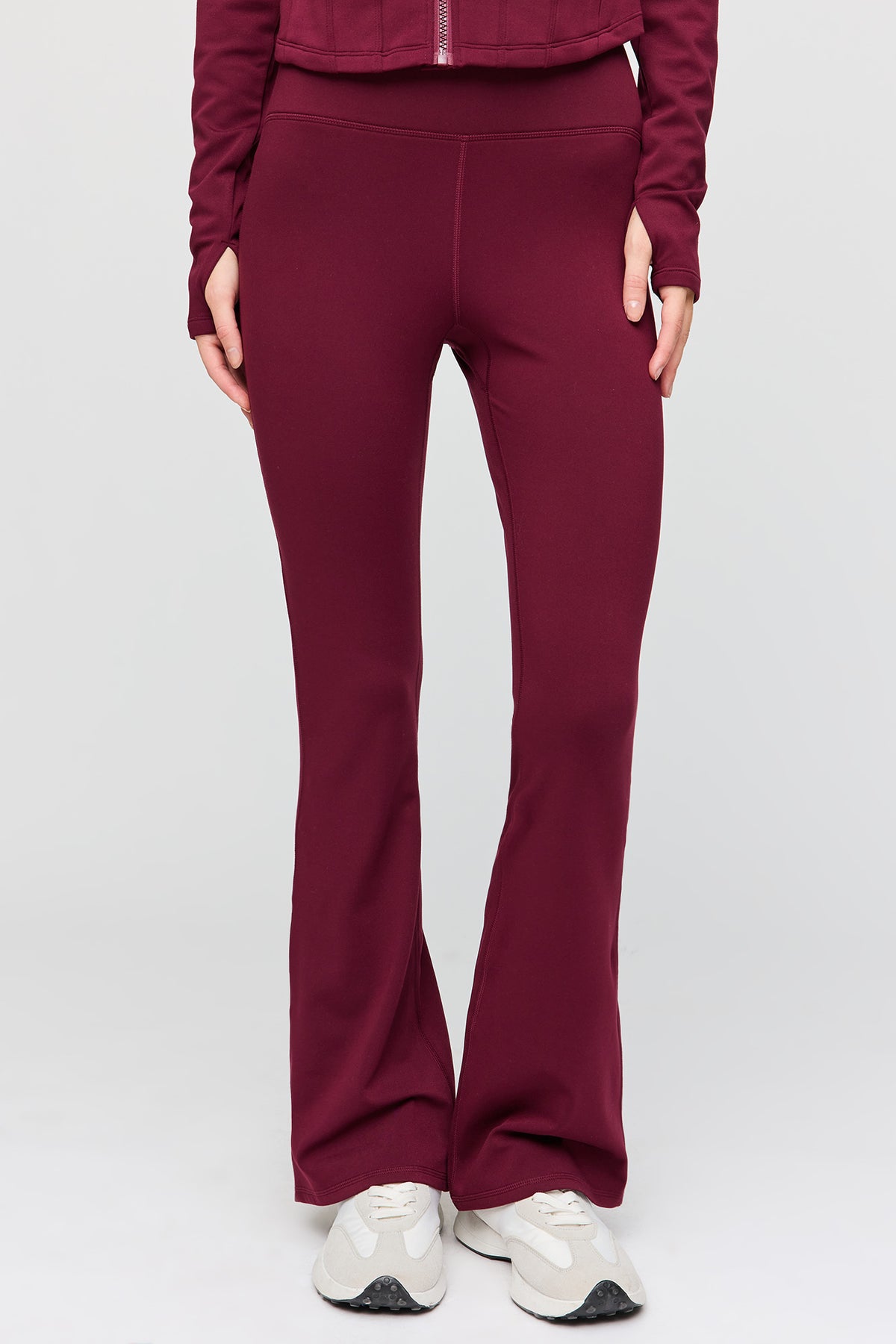 Vue alternative 2. Pantalon Active à jambe évasée doublé de molleton