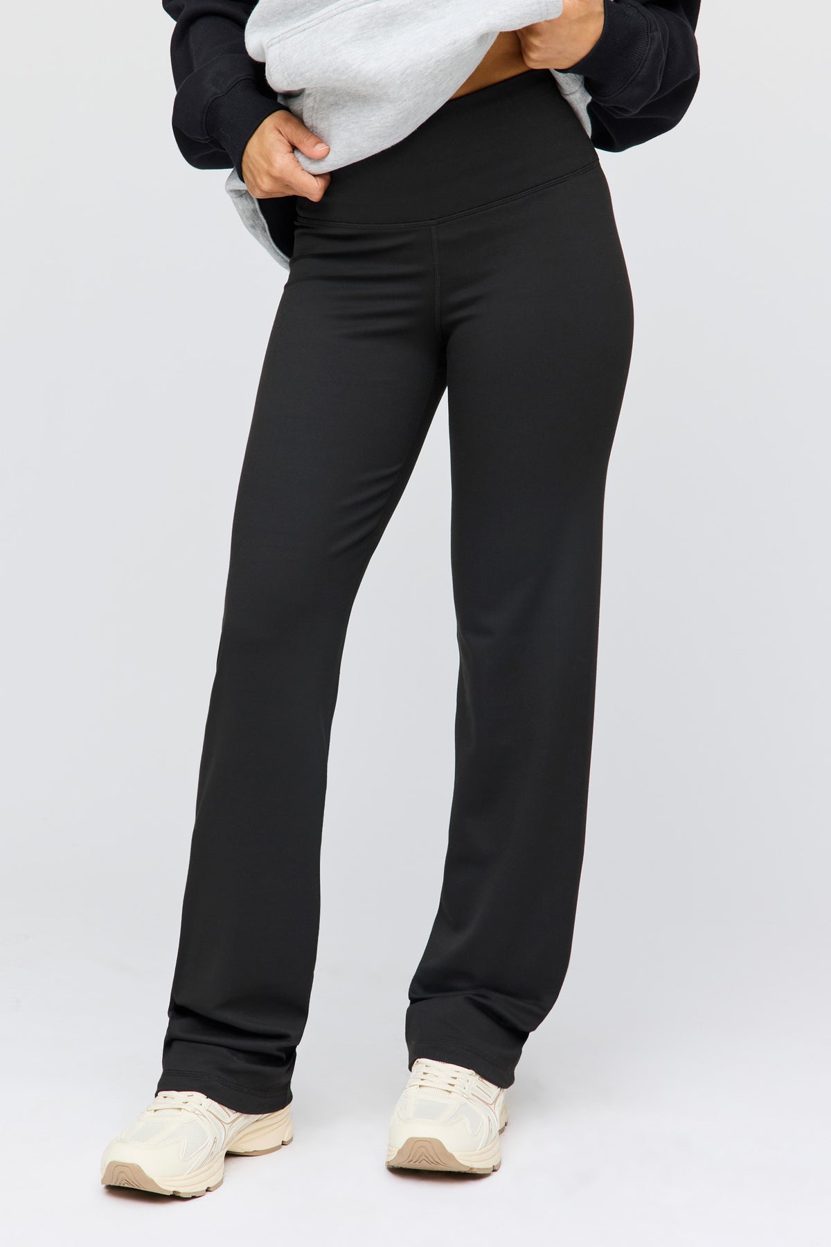 Vue alternative 2. Pantalon Active à jambe droite doublé de molleton