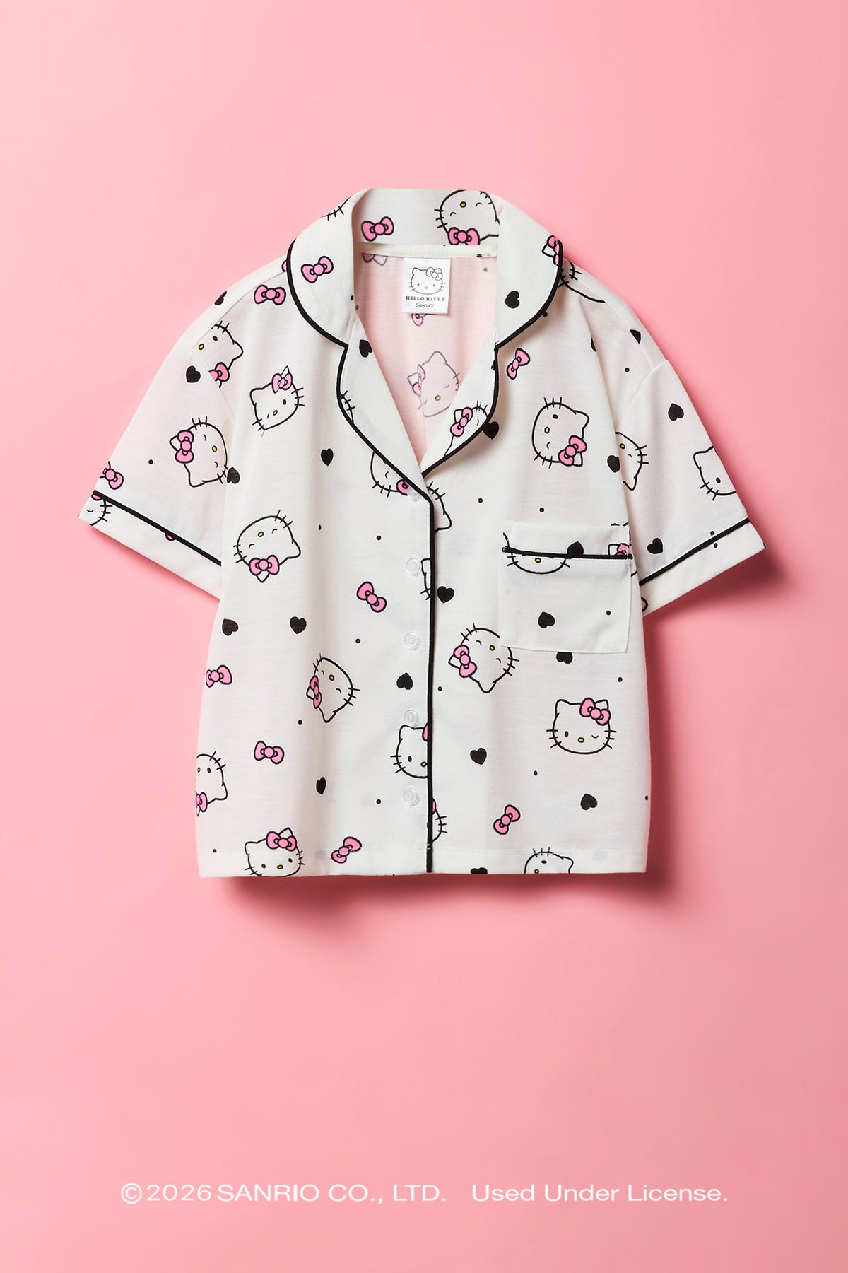 Vue alternative 2. Ensemble pyjama avec haut boutonné à imprimé Hello Kitty® et pantalon pour fille
