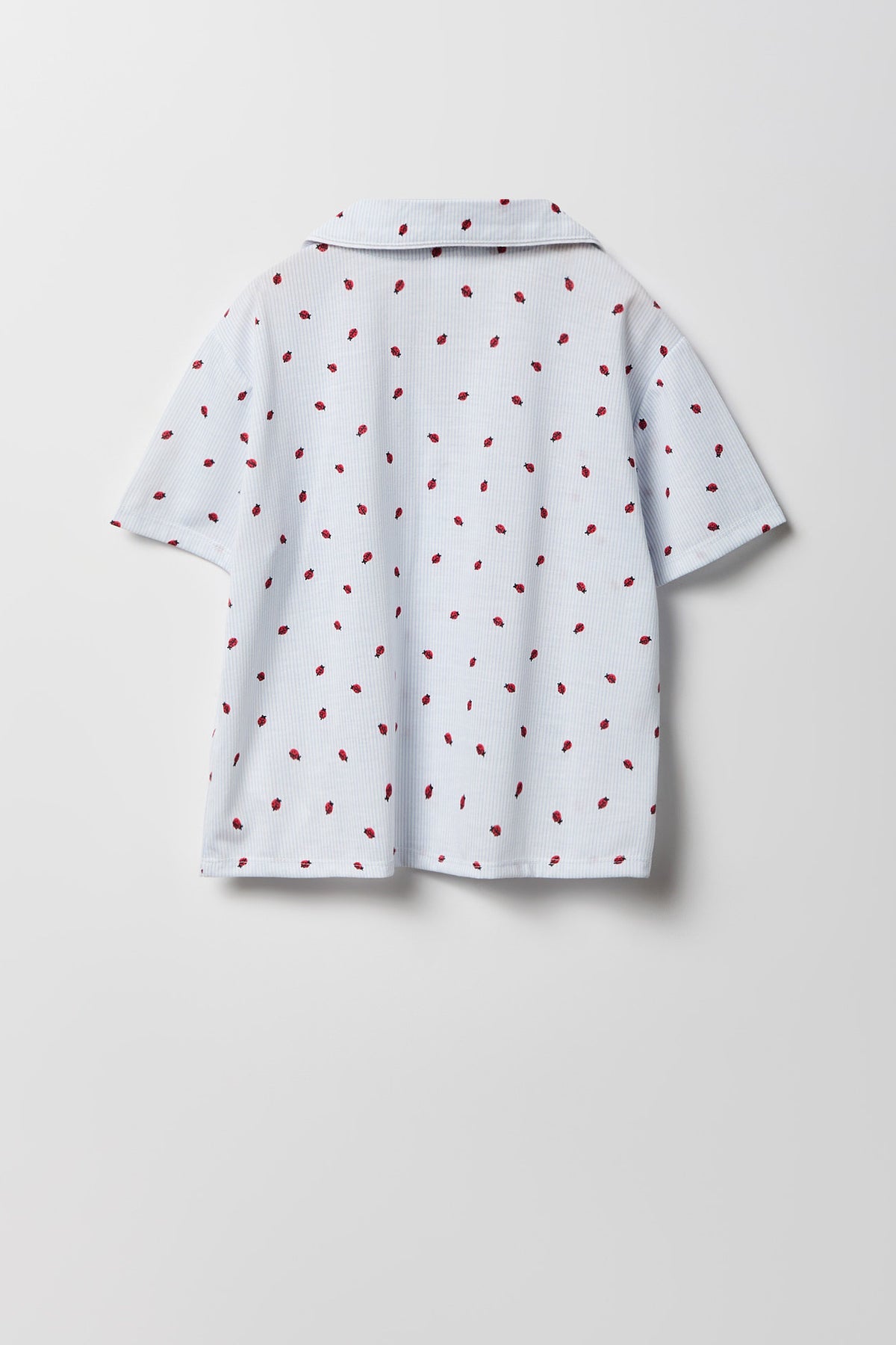 Vue alternative 3. Ensemble pyjama avec haut boutonné imprimé et short pour fille