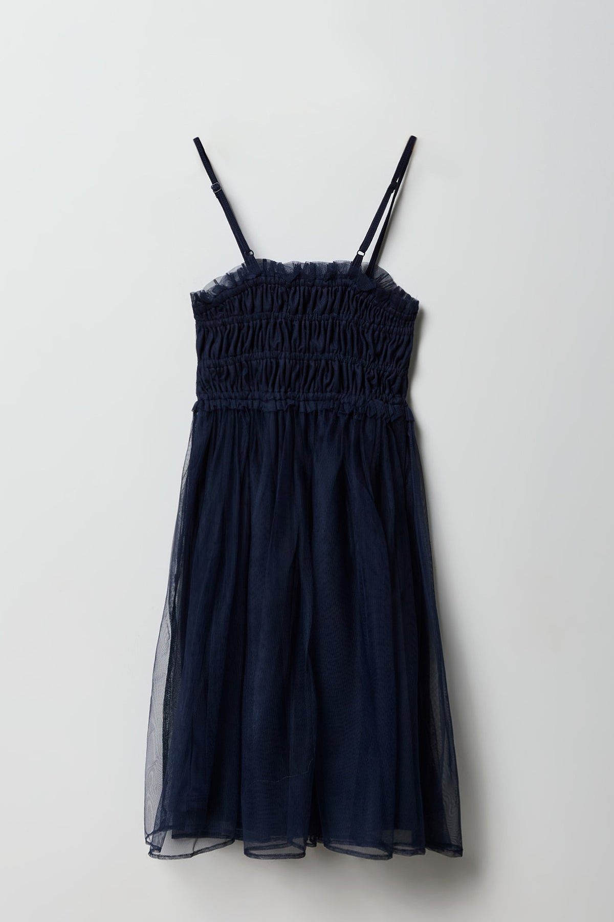 Vue alternative 3. Robe smockée en tulle pour fille