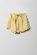 Jaune pâle