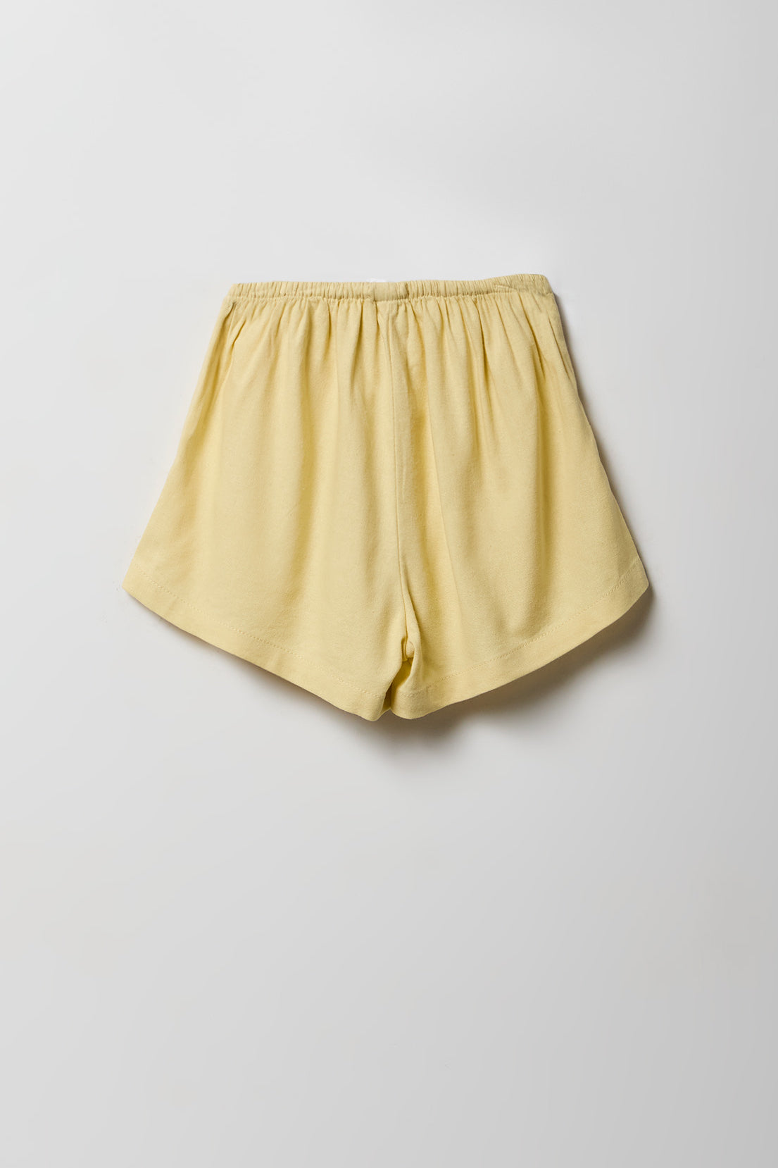 Alt View 2. Girls Linen-Blend Short - Yellow