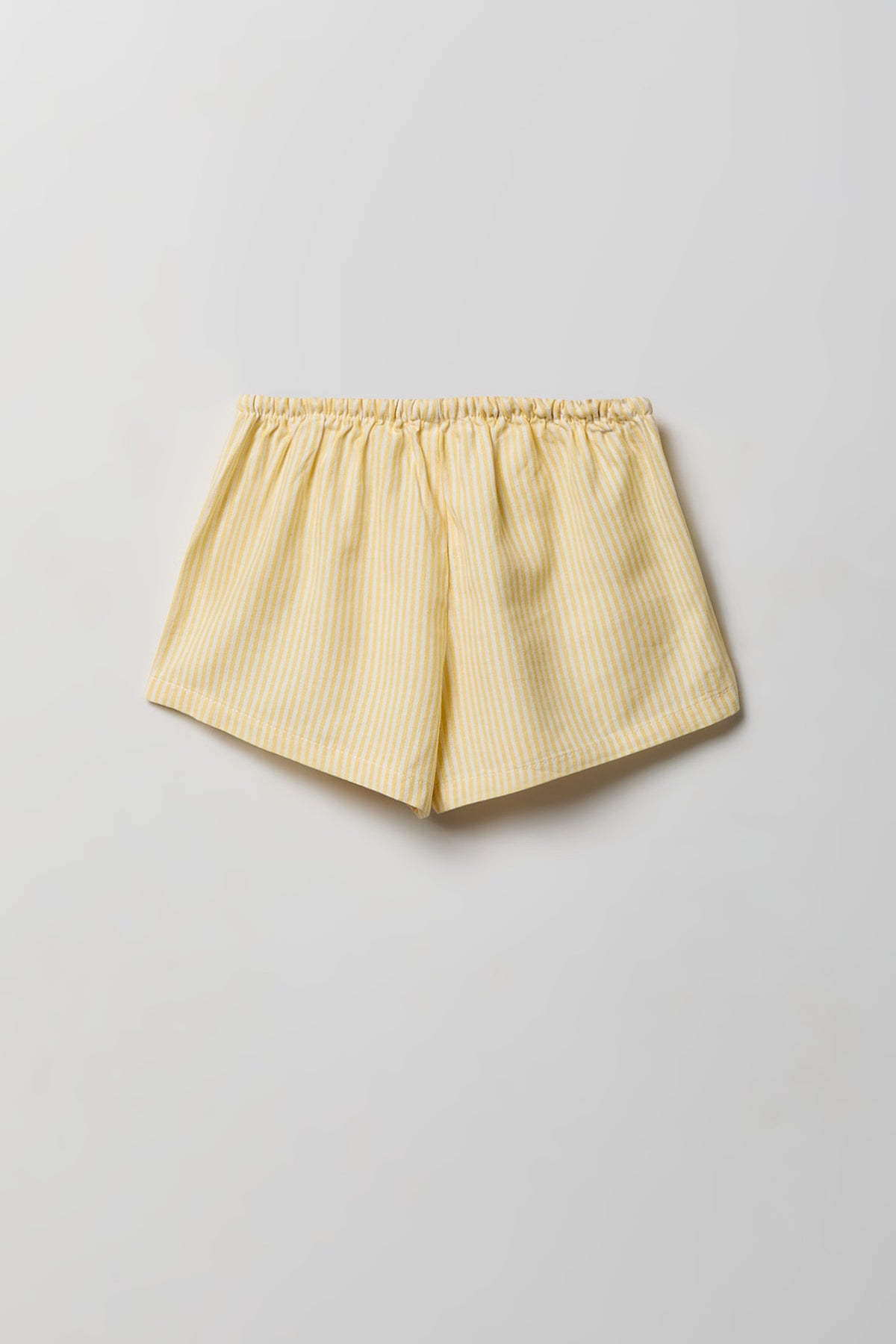 Alt View 2. Girls Linen-Blend Pinstriped Short - Yellow