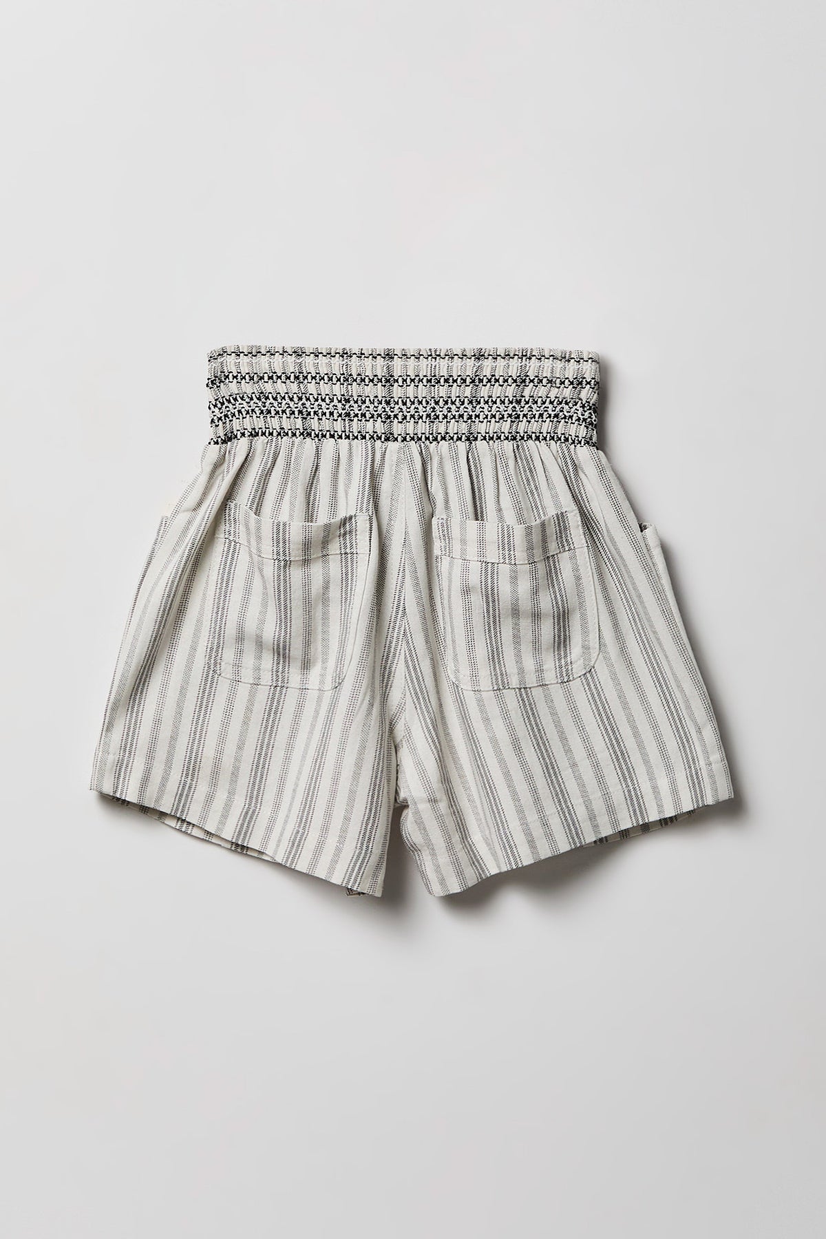 Vue alternative 2. Short en mélange de lin pour fille