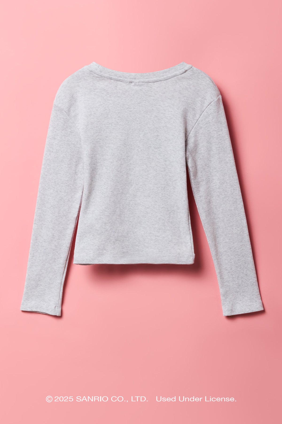 Vue alternative 2. Haut à manche longue côtelé cintré Cinnamoroll™ pour filles