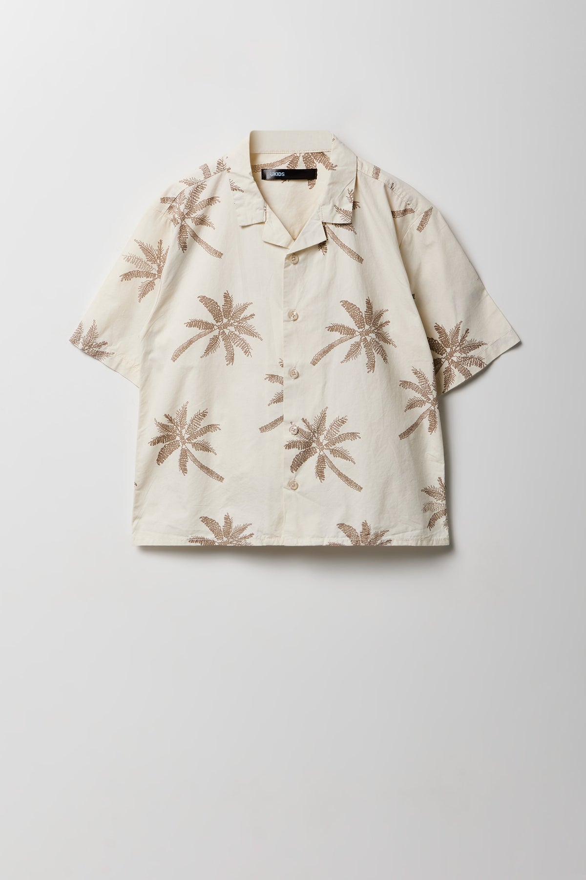 Haut boutonné à imprimé tropical