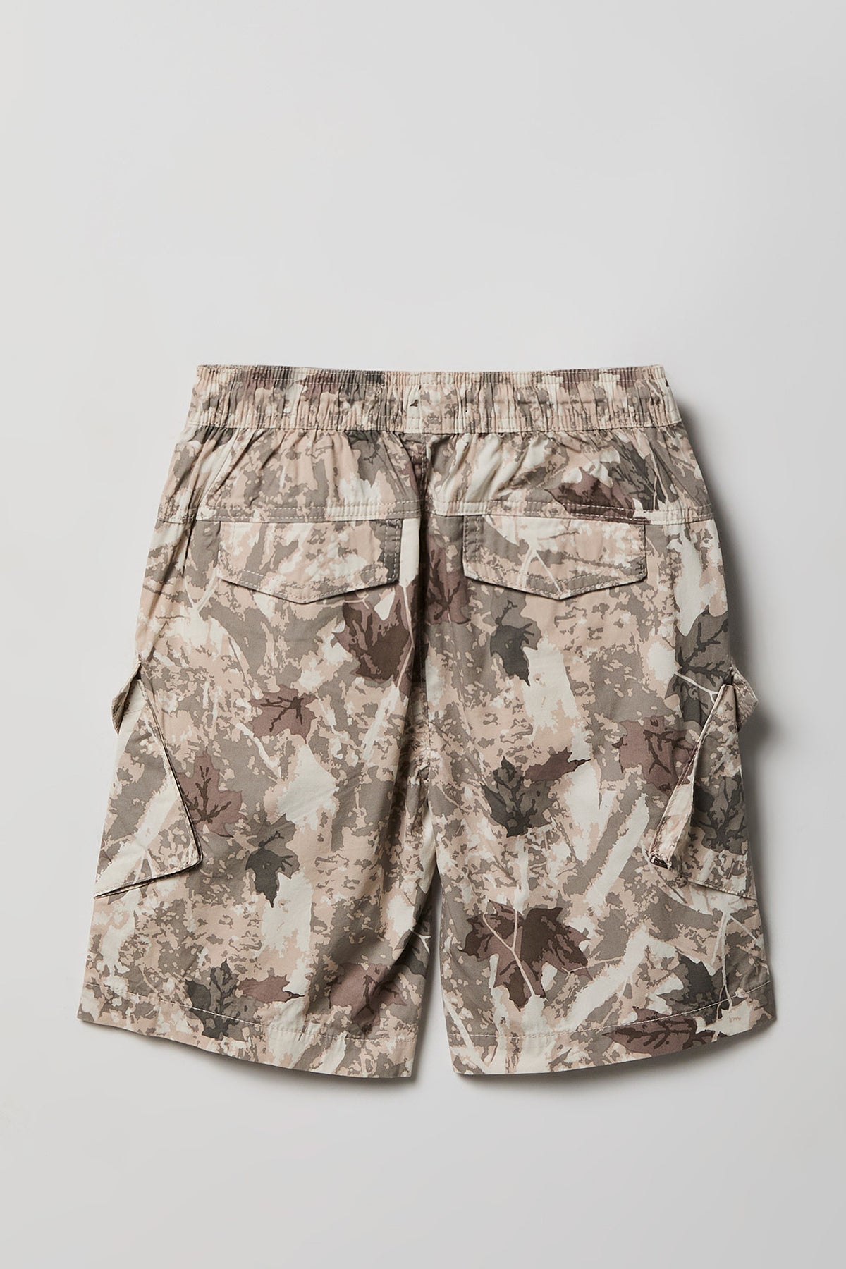 Alt View 2. Boys Poplin Cargo Short - Camouflage