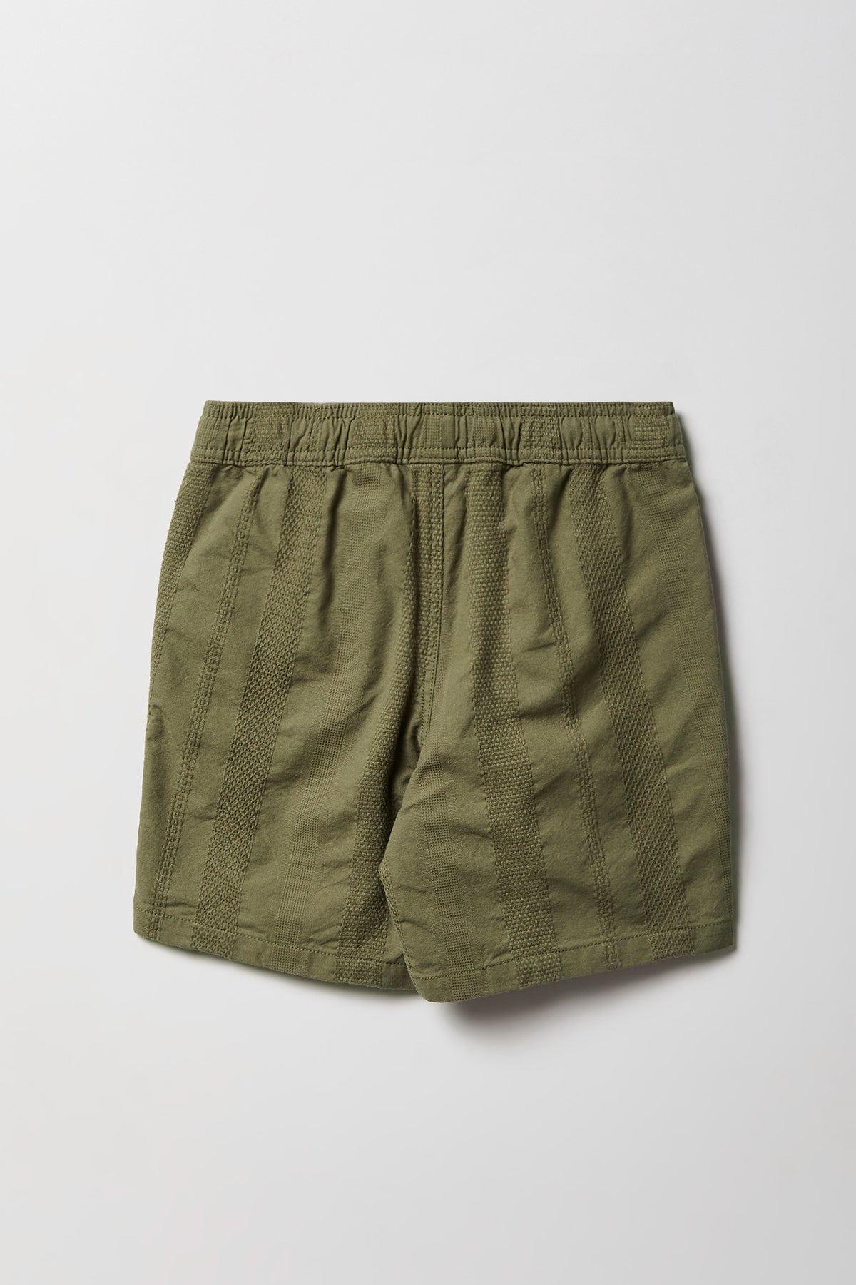 Vue alternative 2. Short texturé pour garçon