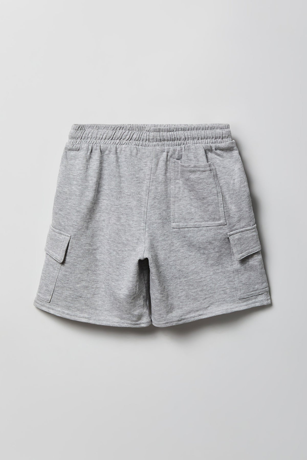 Vue alternative 2. Short cargo en molleton pour enfant