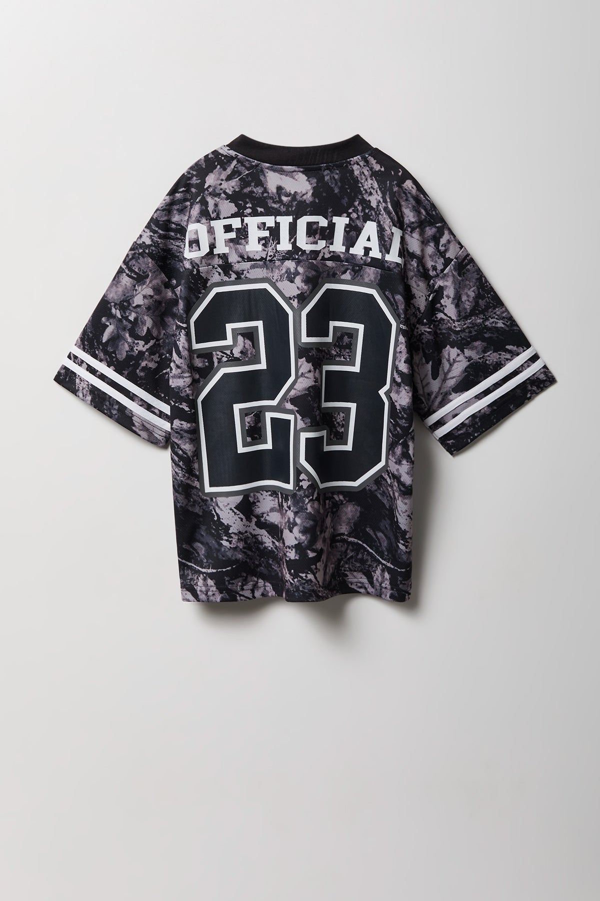 Alt View 2. Kids Graphic Mesh Jersey - Camouflage