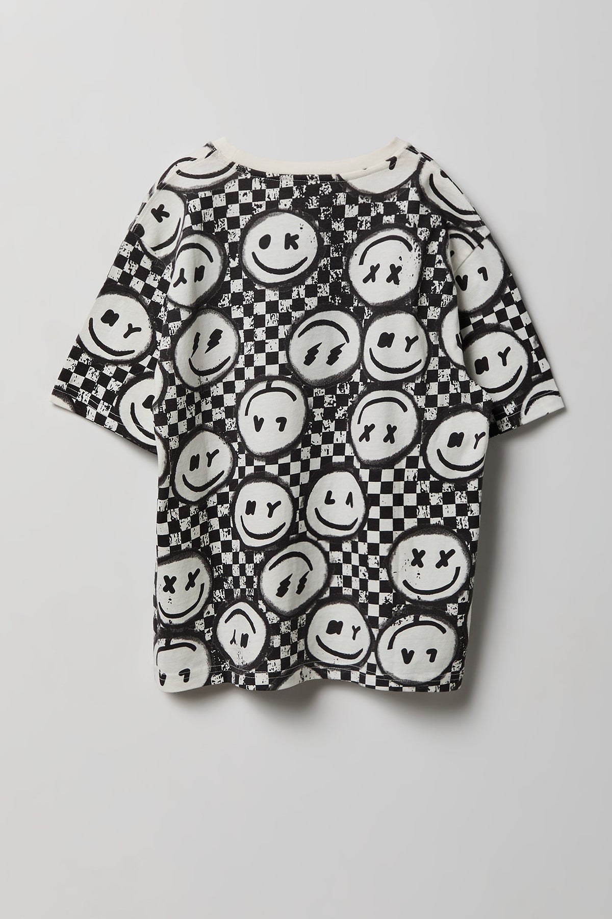 Alt View 2. Boys Printed T-Shirt - Black with White