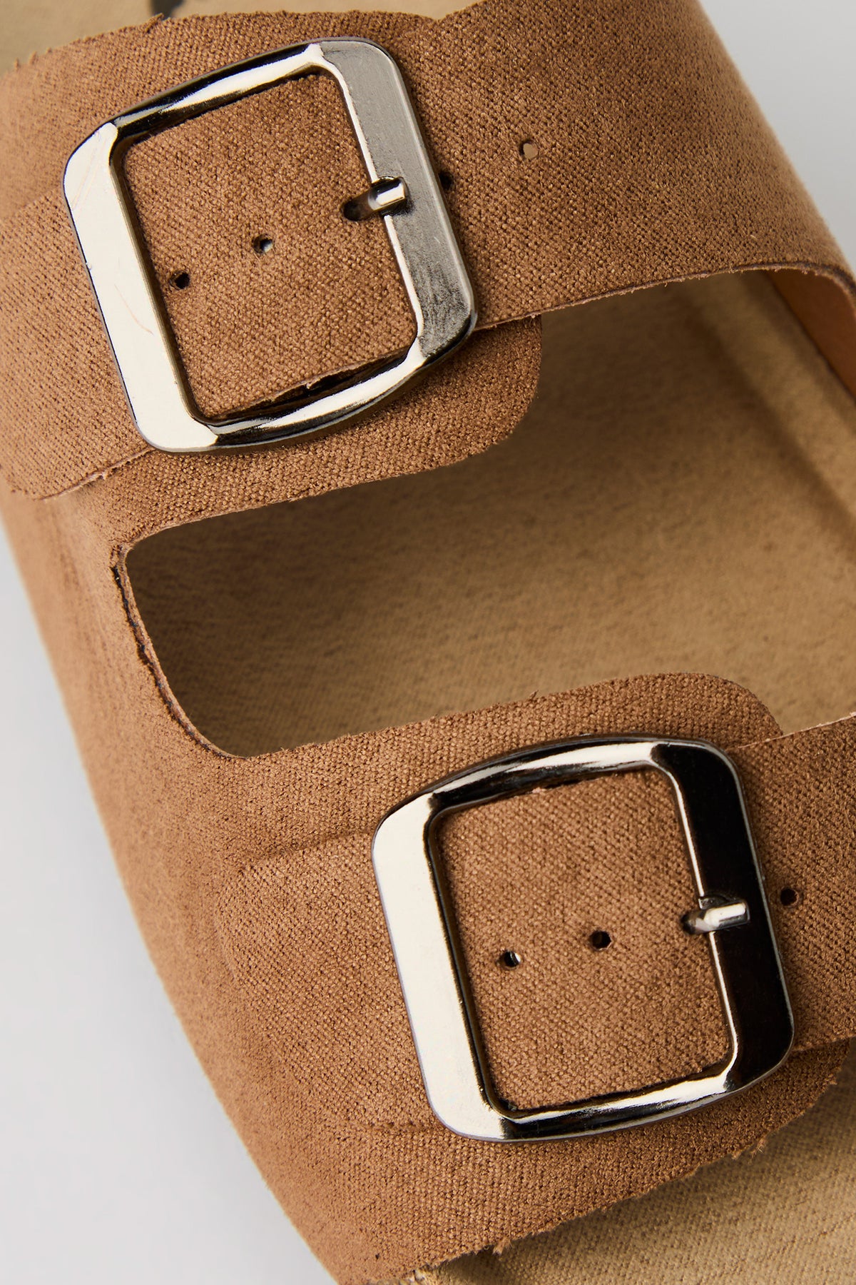Vue alternative 3. Sandales avec semelles en liège et boucle double pour garçon