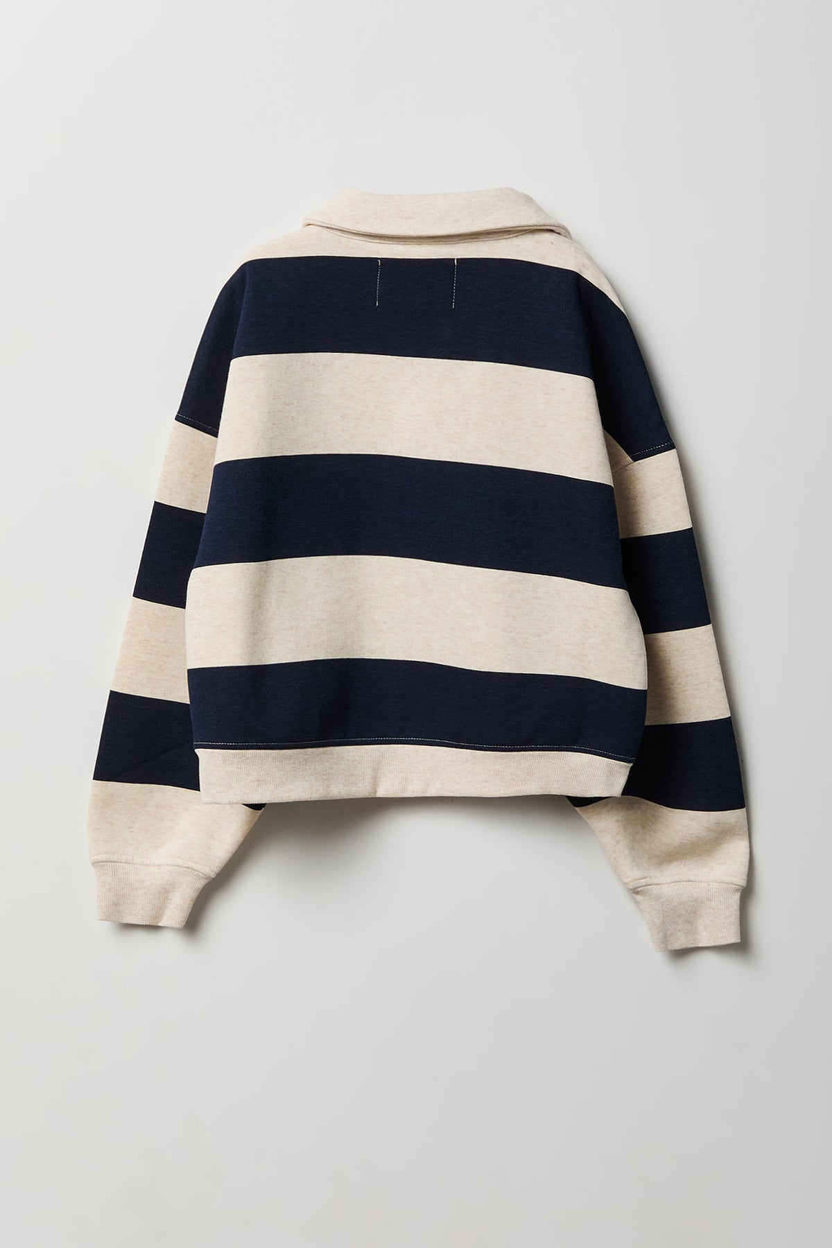 Vue alternative 2. Polo en molleton imprimé pour fille