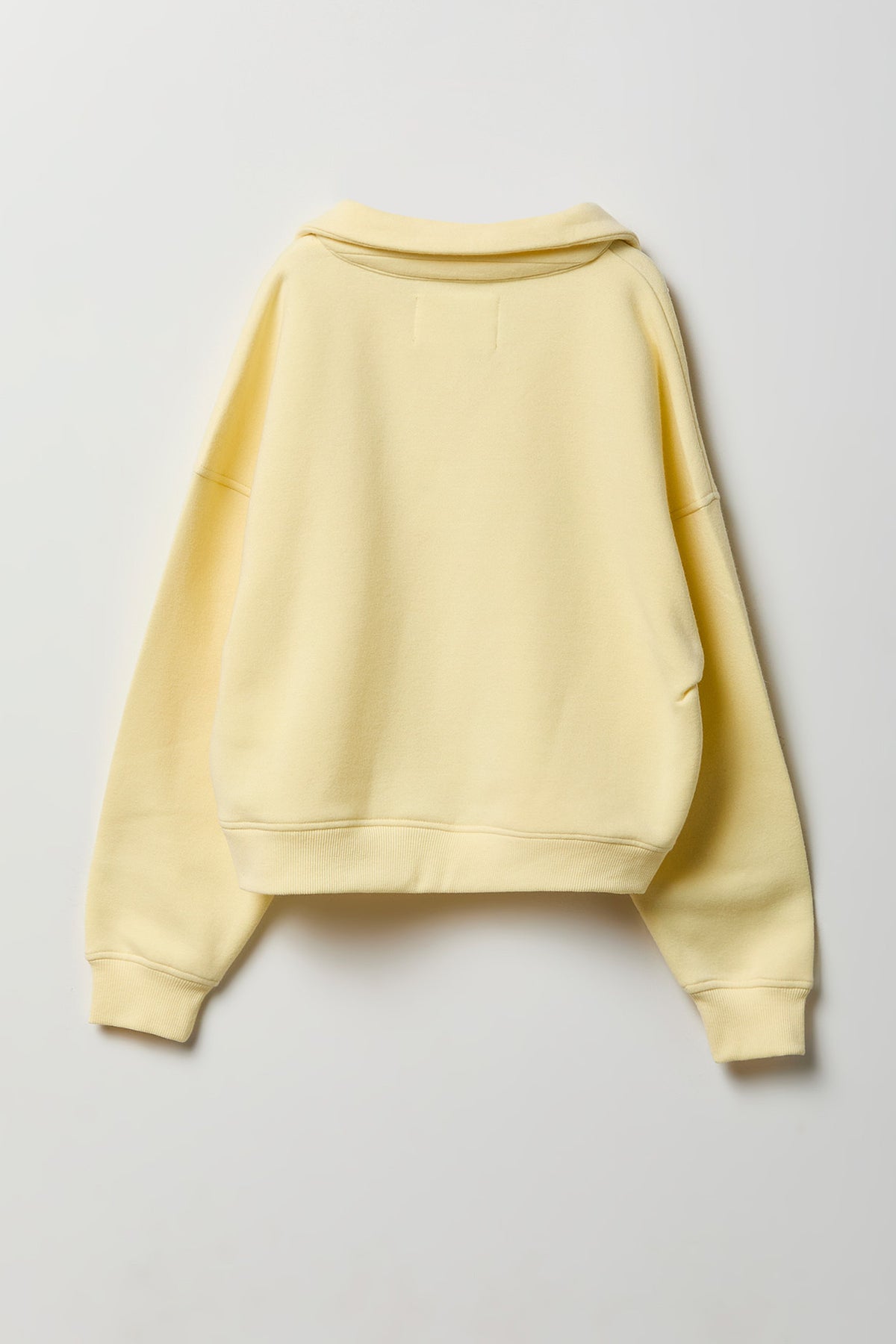 Vue alternative 2. Polo en molleton imprimé pour fille