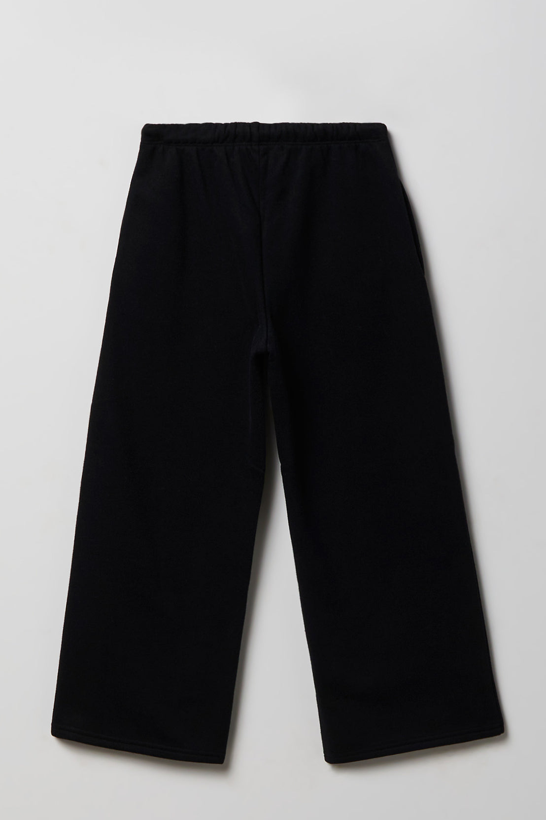 Alt View 2. Girls Luxe Fleece Wide Leg Sweatpant - Black