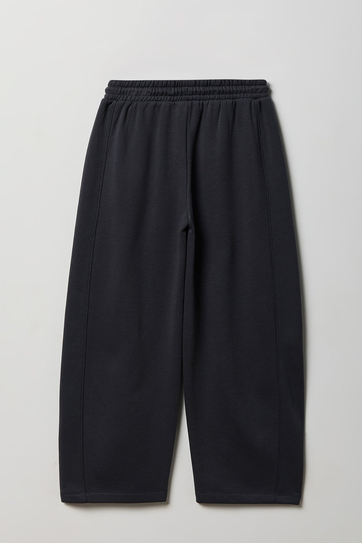 Alt View 2. Girls Fleece Barrel Sweatpant - Dark Grey