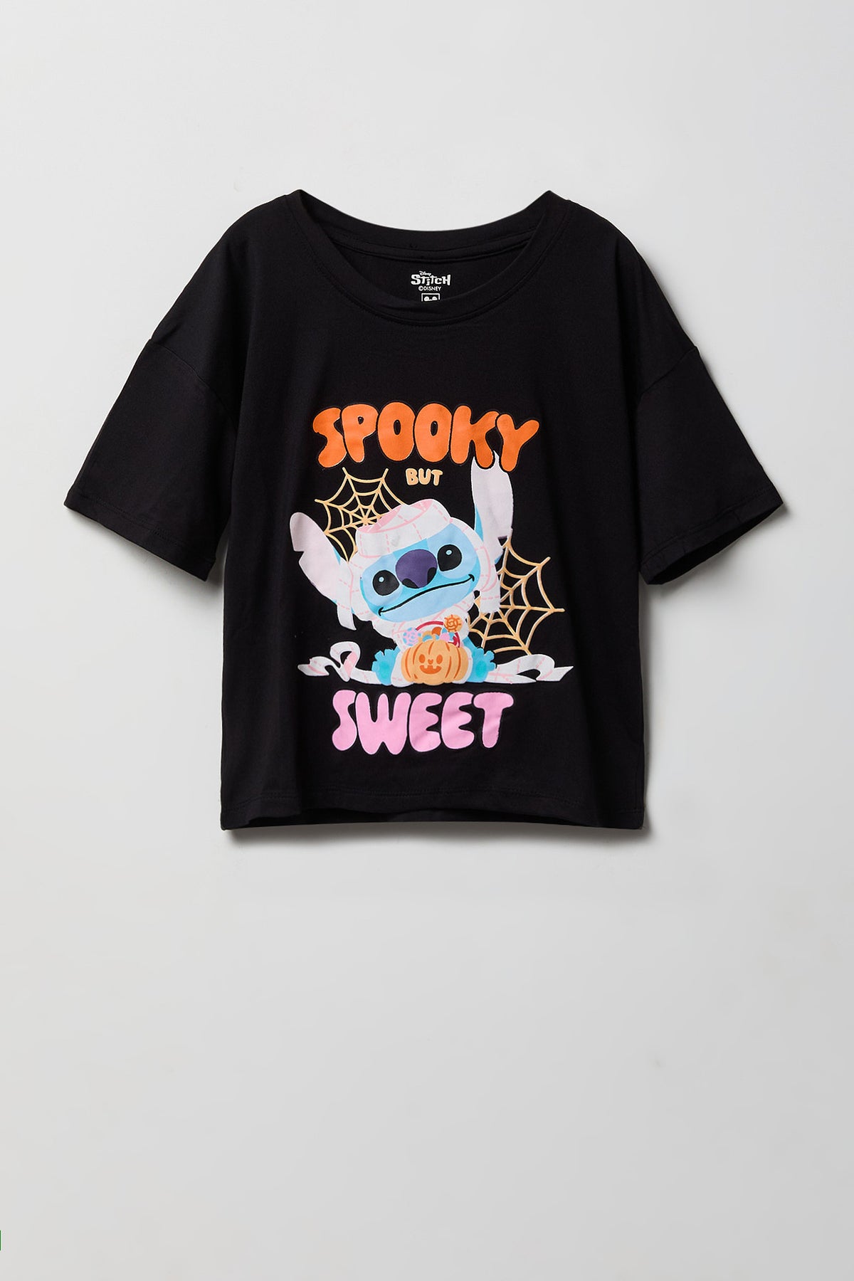 Alt View 2. Girls Disney Halloween Graphic Tee & Short Pajama Set - Black