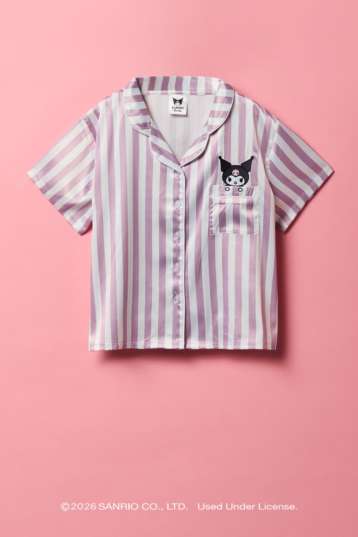 Vue alternative 2. Ensemble pyjama avec haut boutonné à motif brodé Kuromi™ pour fille