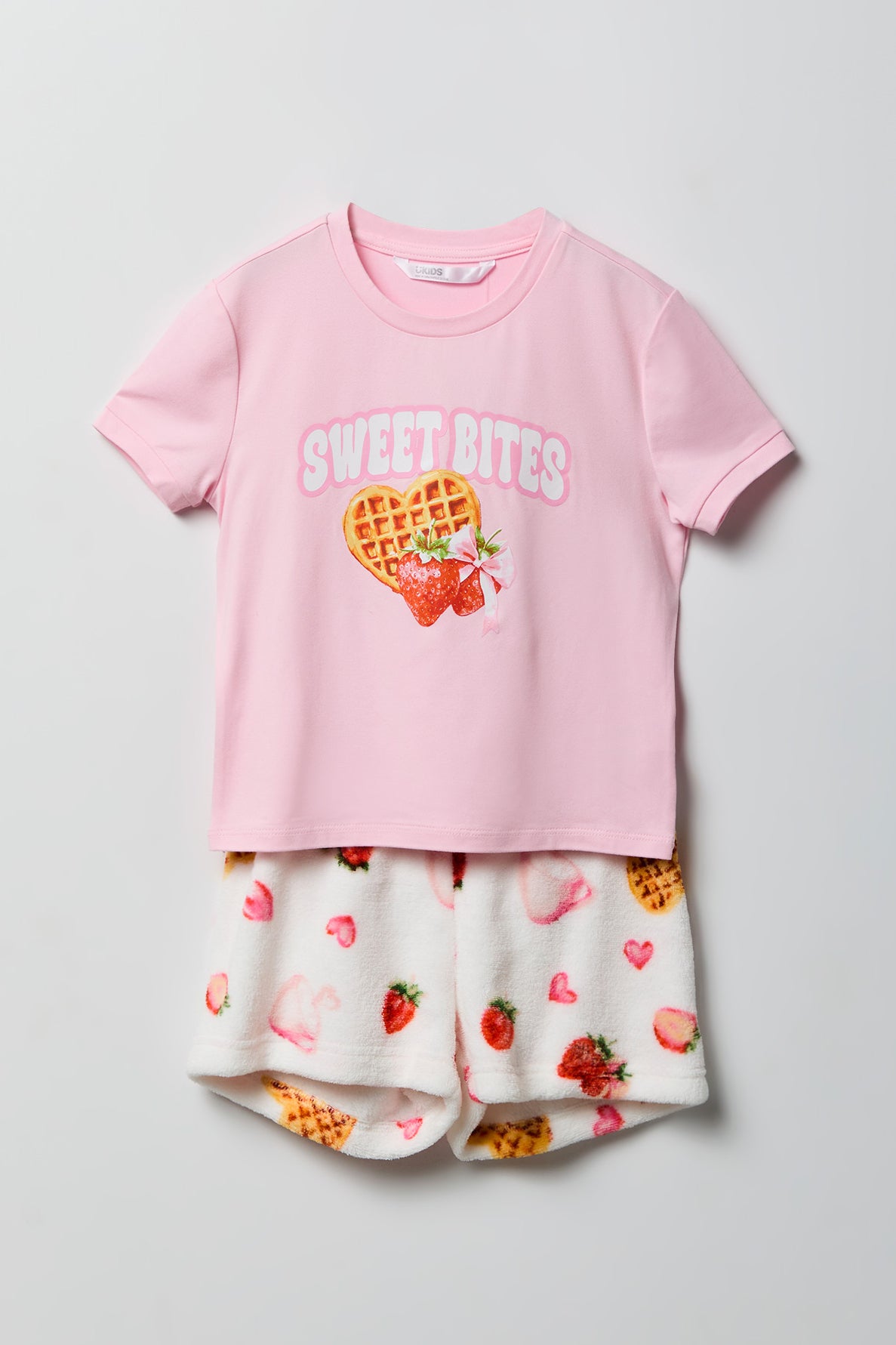 Girls Graphic T-Shirt & Plush Short Pajama Set - Light Pink