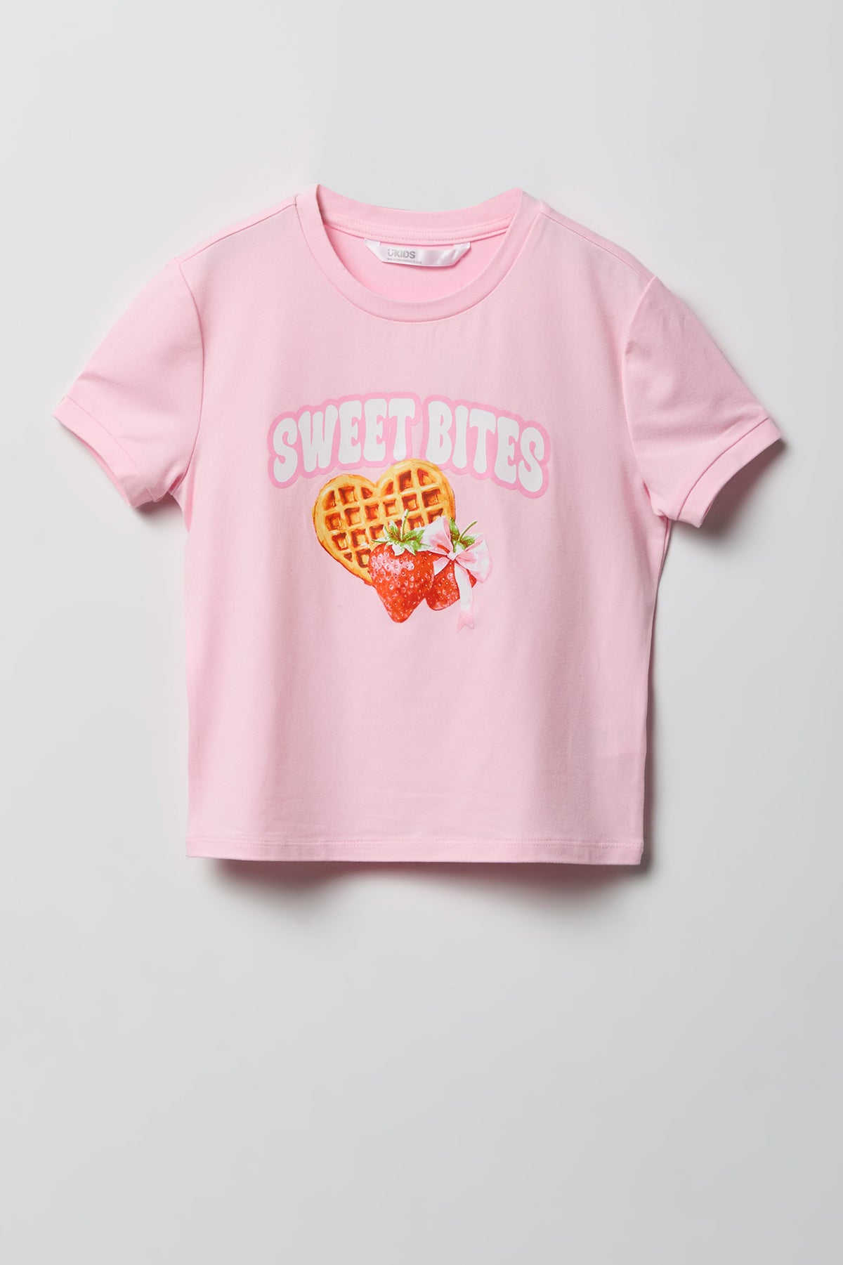 Alt View 2. Girls Graphic T-Shirt & Plush Short Pajama Set - Light Pink