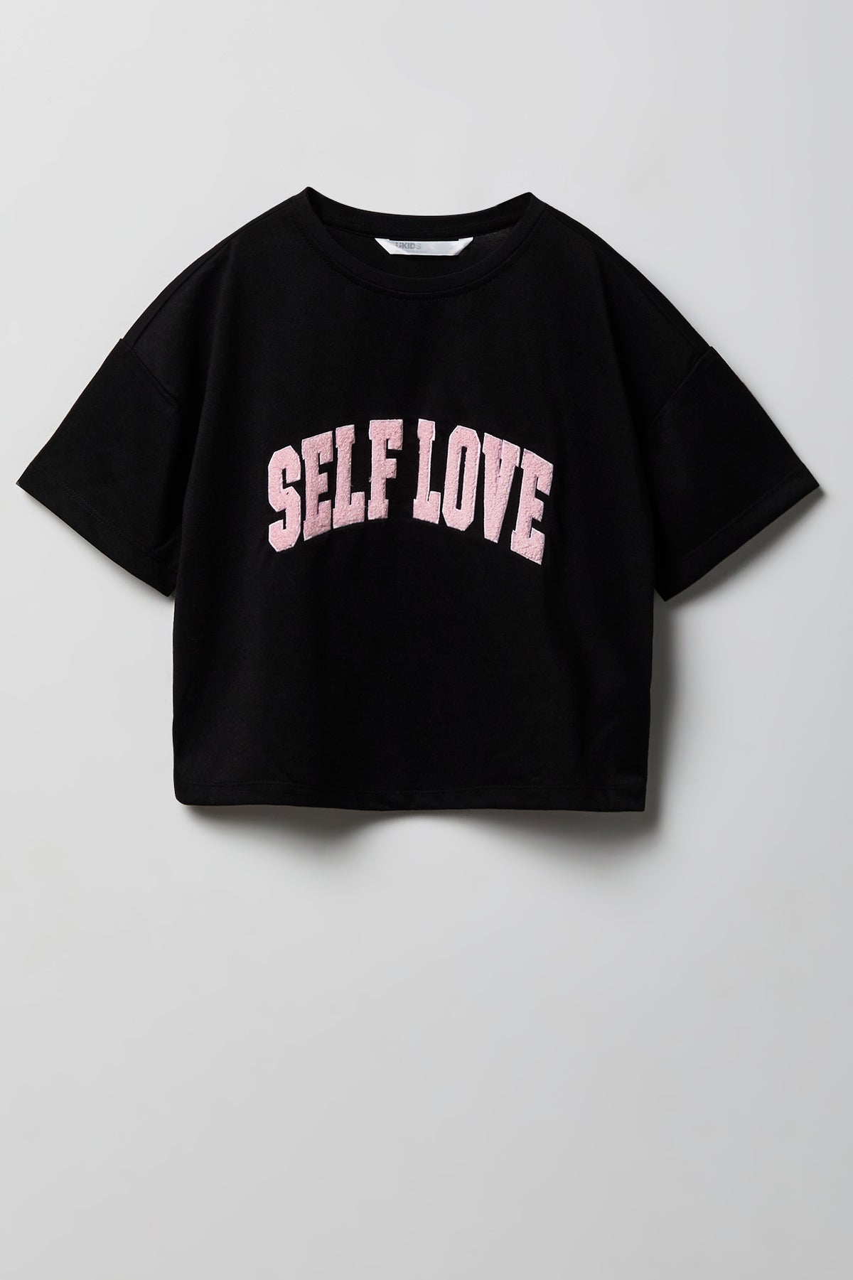 Alt View 2. Girls Boxy T-Shirt & Short Pajama Set - Black