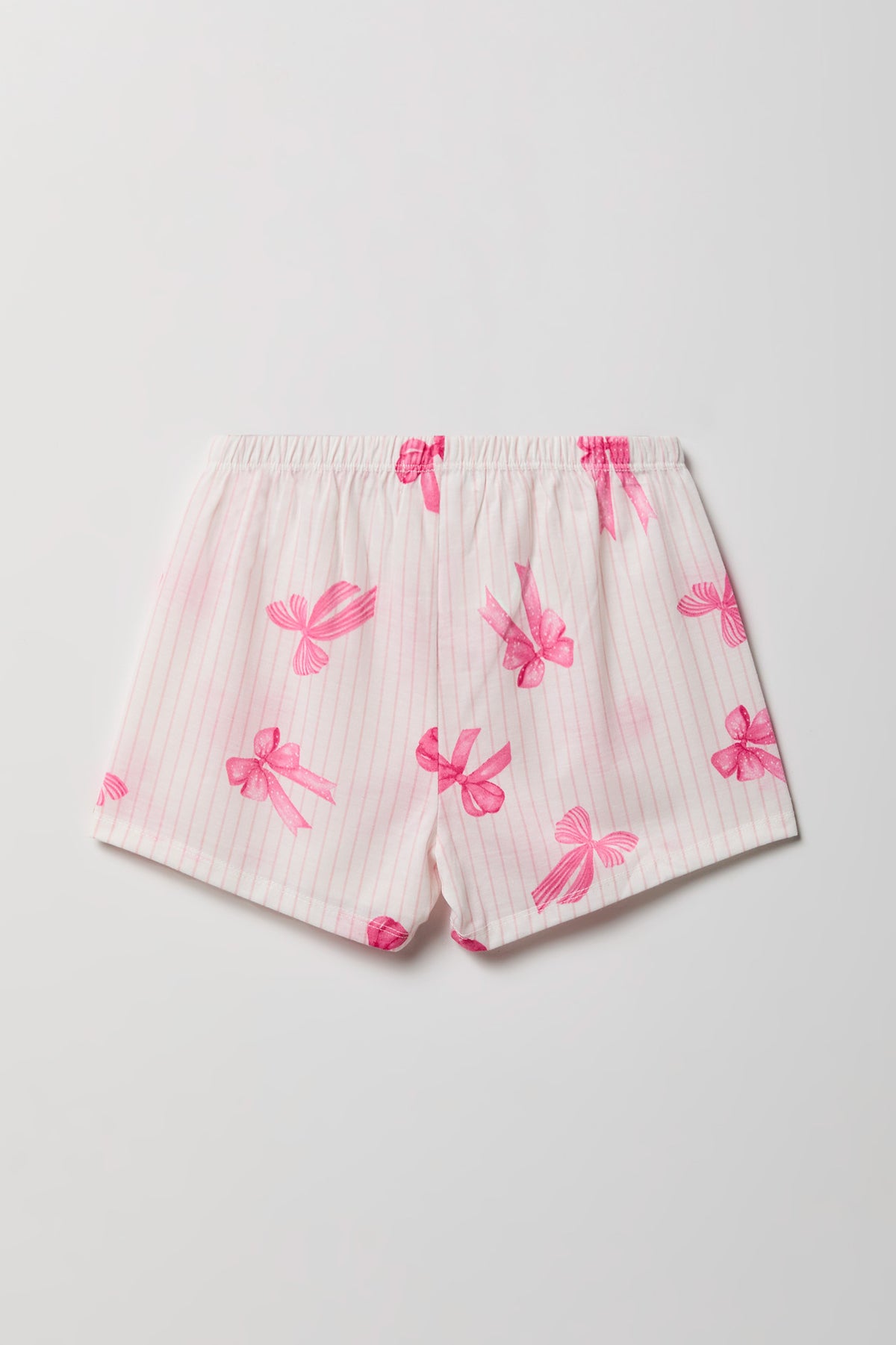 Vue alternative 5. Ensemble pyjama avec haut boutonné et short pour fille