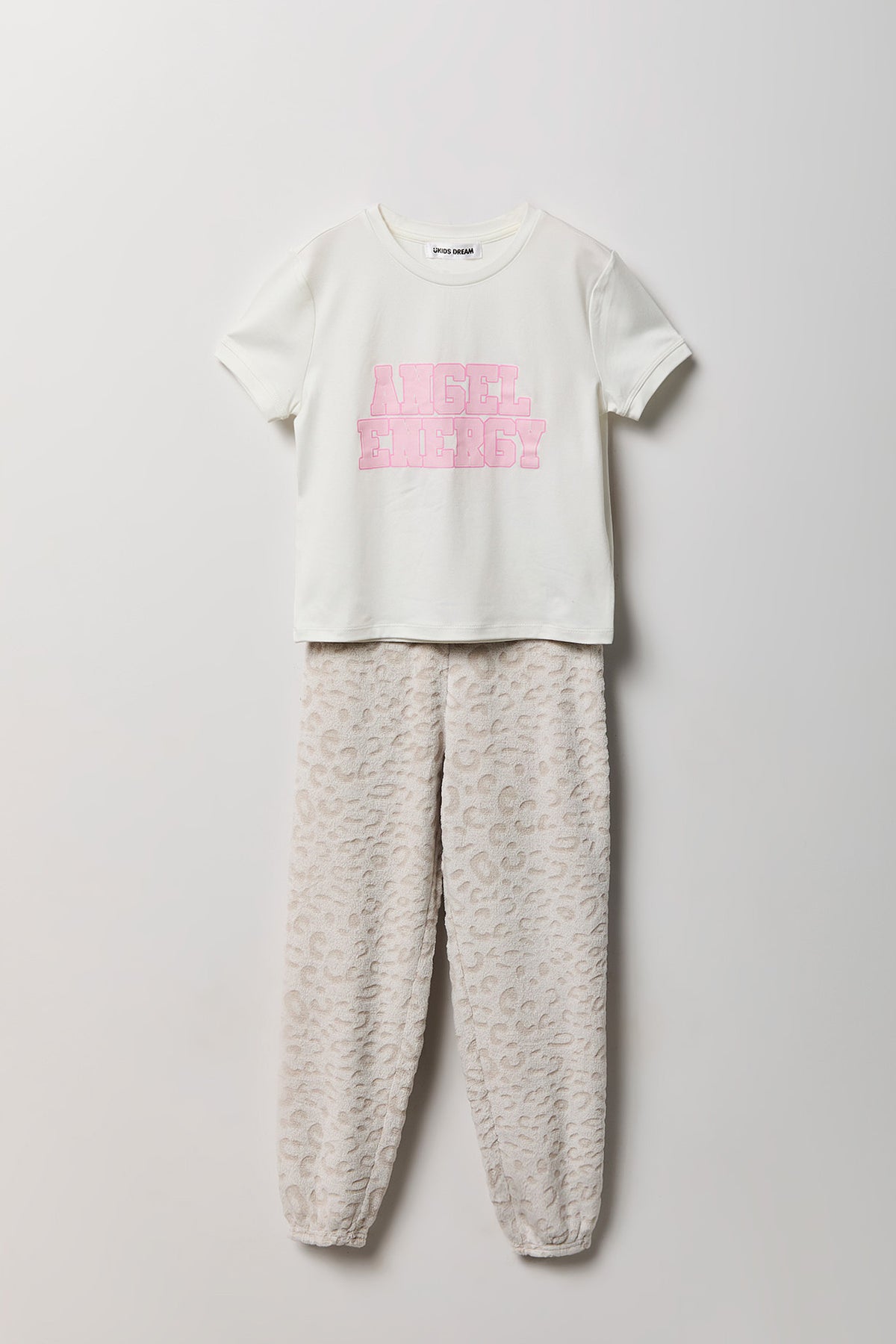 Girls Graphic T-Shirt & Plush Pant Pajama Set - Leopard