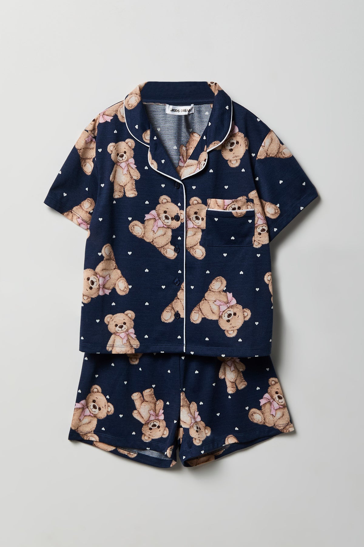 Ensemble pyjama avec haut boutonné et short pour fille