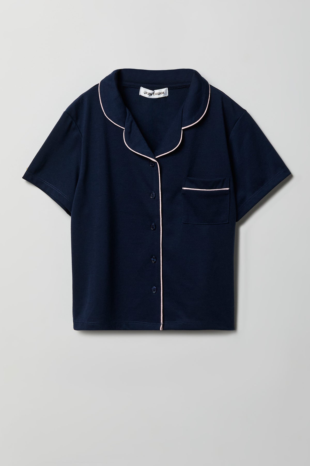 Vue alternative 2. Ensemble pyjama avec haut boutonné et short pour fille